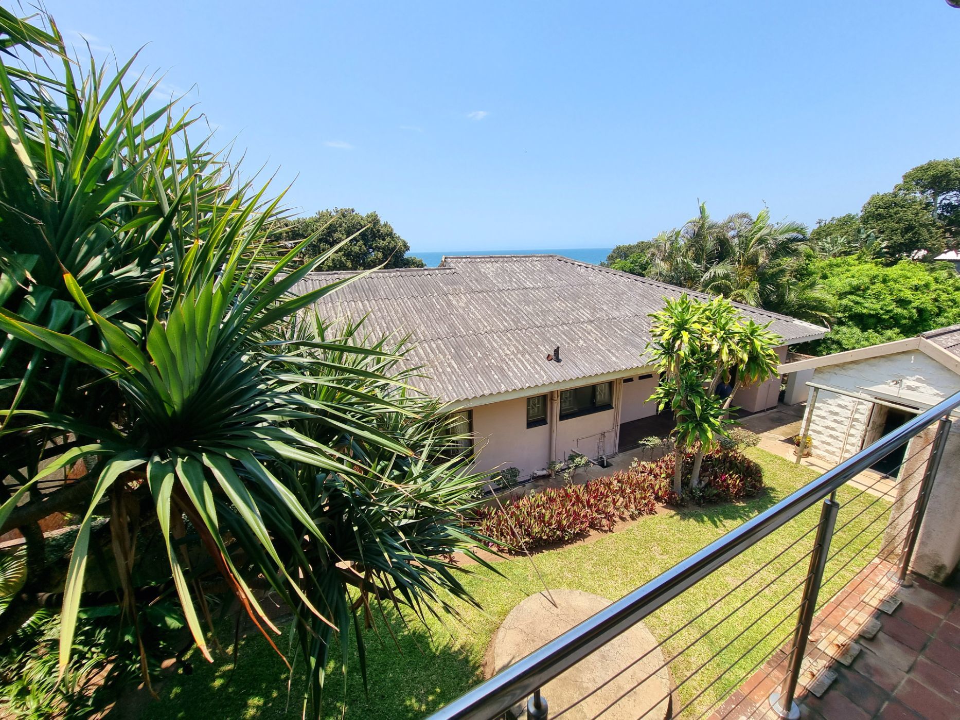 5 Bedroom House For Sale Blythedale Beach 1BD1597134 Pam Golding