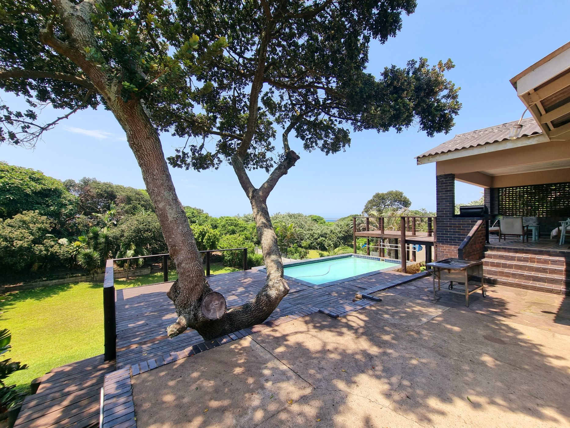 5 Bedroom House For Sale Blythedale Beach 1BD1597134 Pam Golding