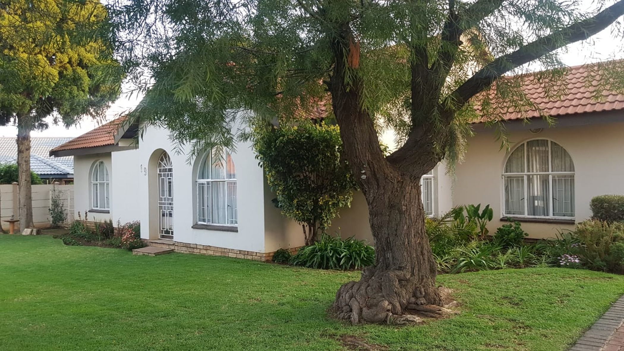 3 Bedroom House For Sale Falcon Ridge 1VT1597528 Pam Golding