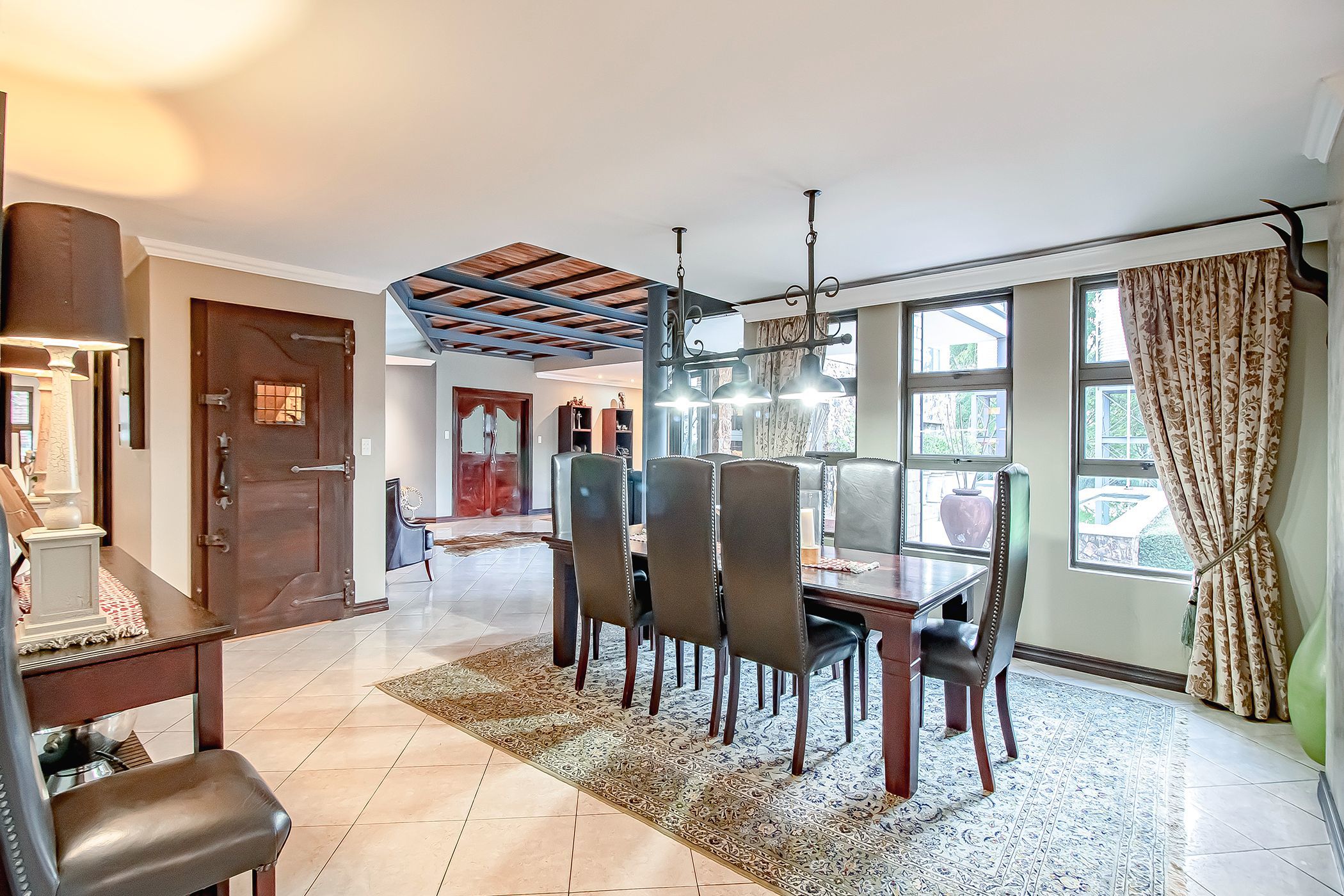 4 Bedroom Doublestorey House For Sale Cornwall Hill CN1595749