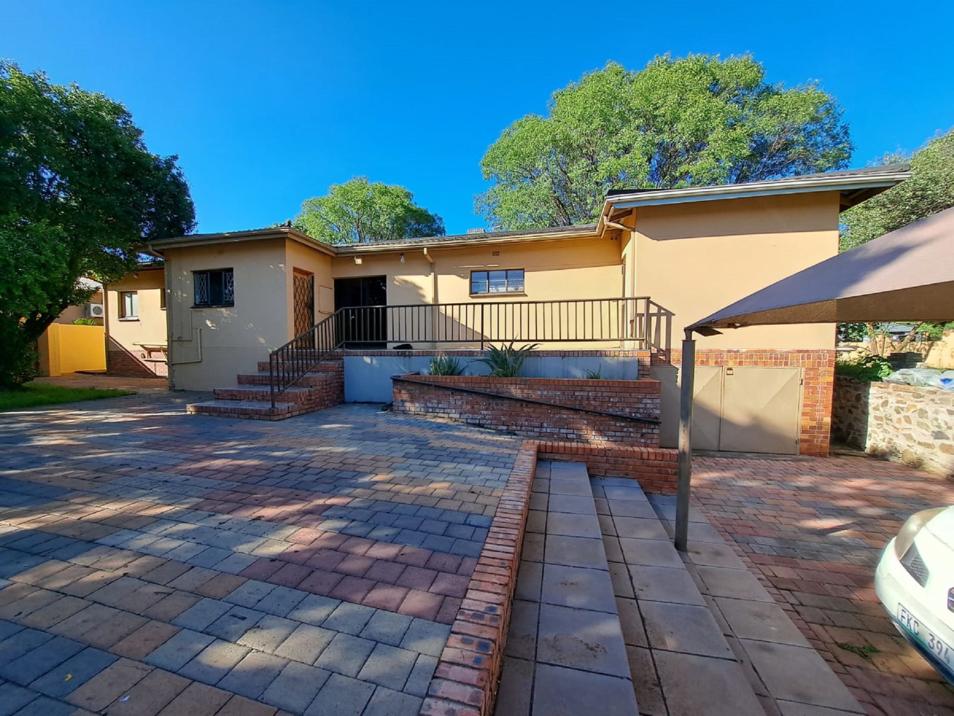 3 Bedroom House For Sale Dan Pienaar 1BX1597507 Pam Golding