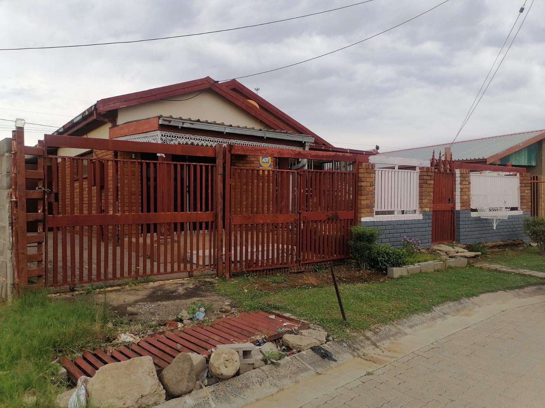 3 Bedroom House For Sale Rocklands (Kagisanong) 1BX1600746 Pam