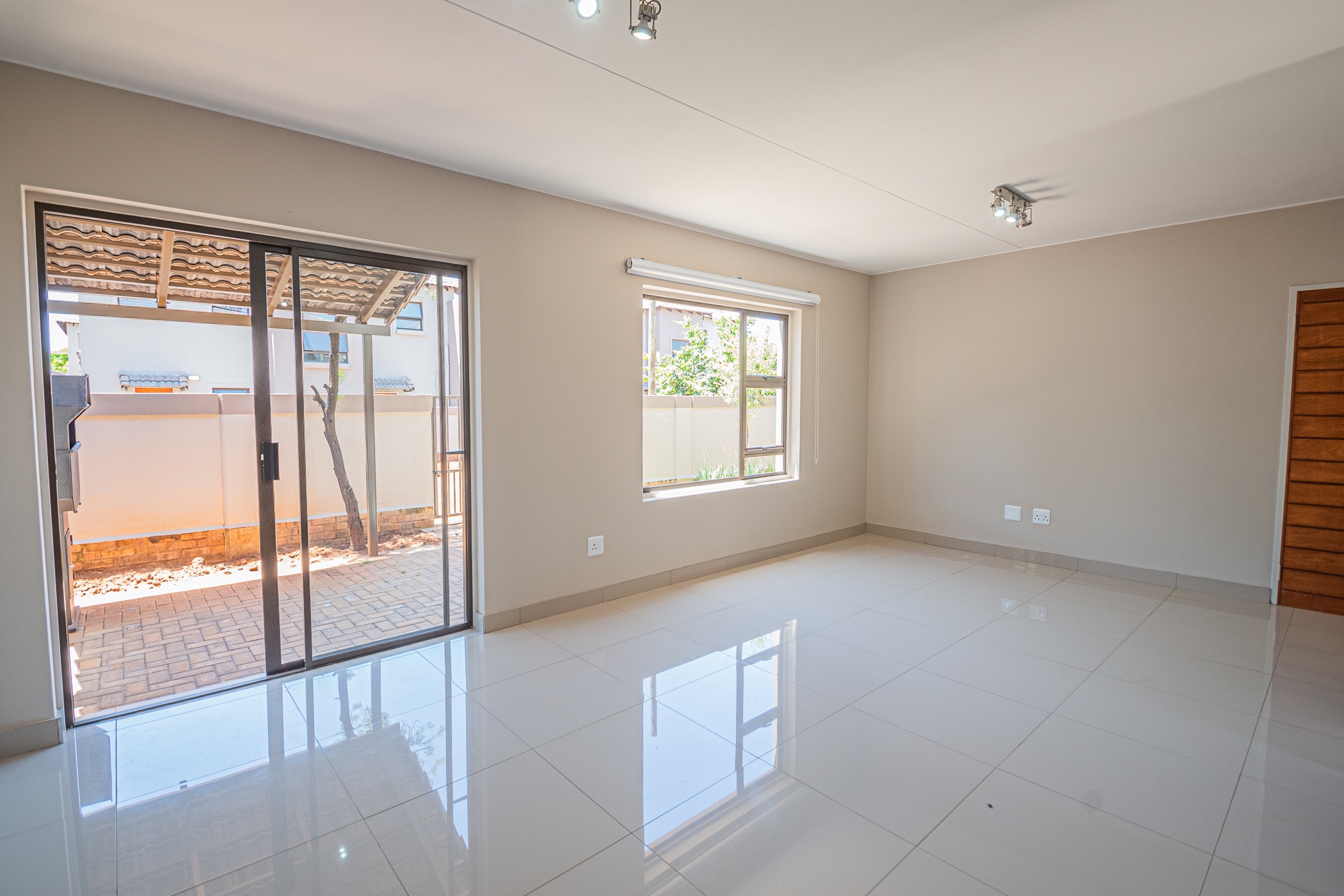 3 Bedroom Doublestorey House For Sale Montana Gardens PTM1597212