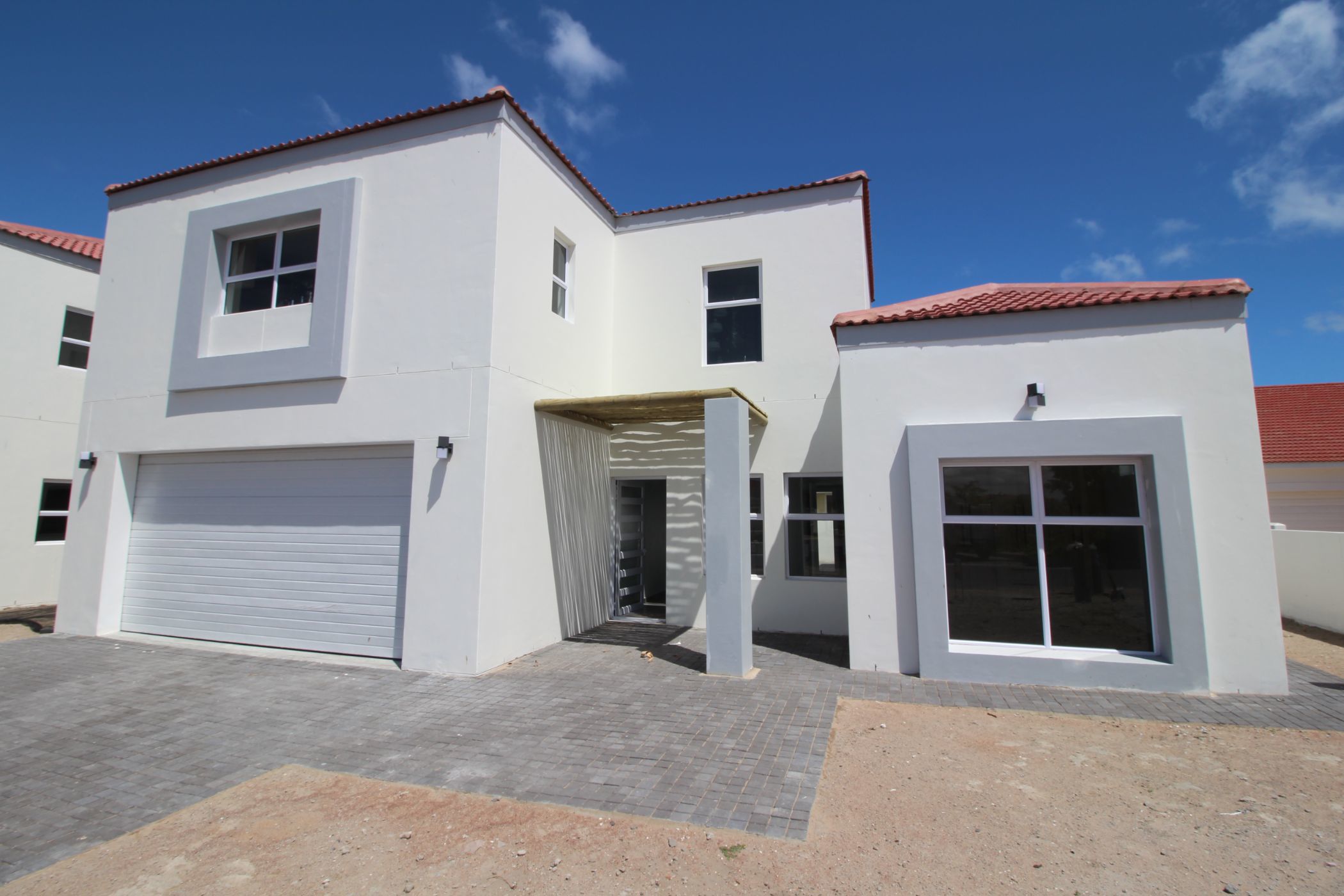3 Bedroom Doublestorey House For Sale Port Owen LA1598628 Pam