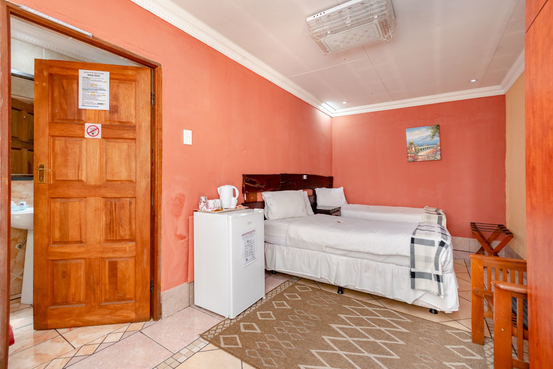 18 Guest Room Guesthouse For Sale Ravenswood EN1600316 Pam