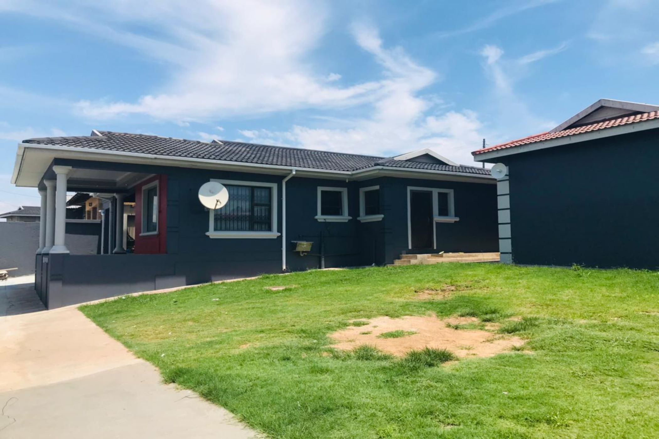 10 Bedroom House For Sale Southernwood (Mthatha) 1MH1599652 Pam