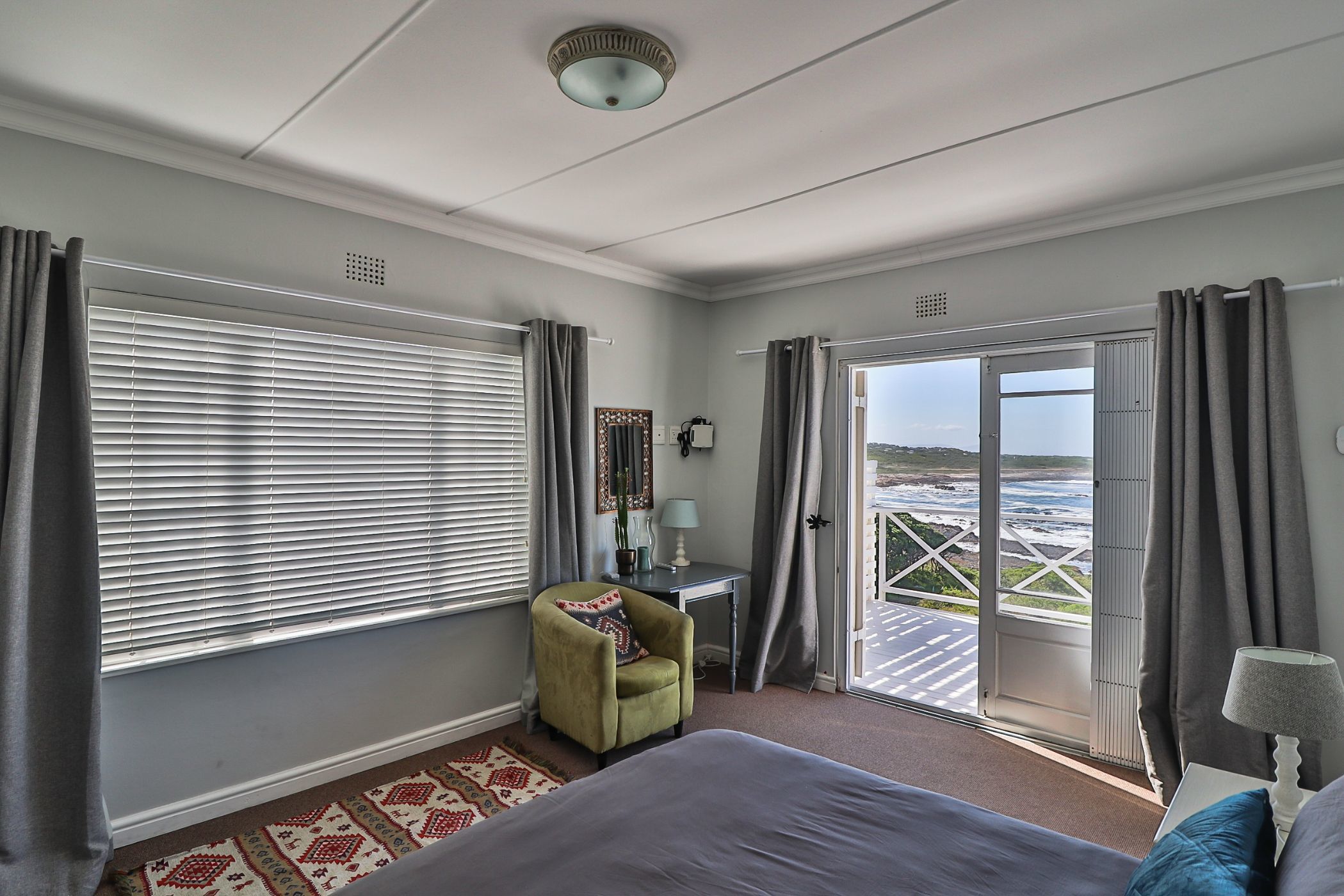 6 Bedroom Beachfront Villa For Sale Sandbaai ON1600496 Pam