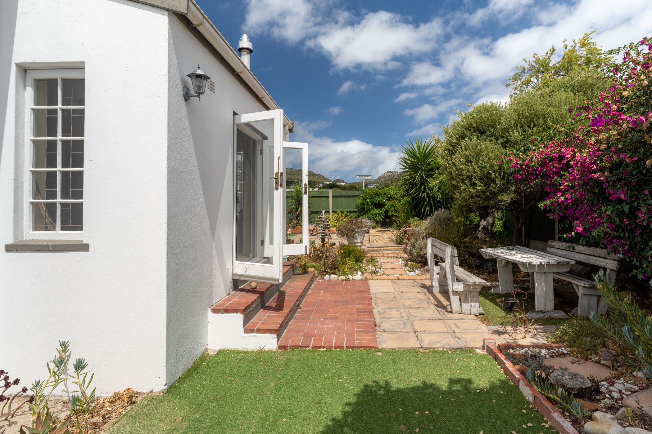 3 Bedroom House For Sale Capri (Fish Hoek) FH1599366 Pam Golding