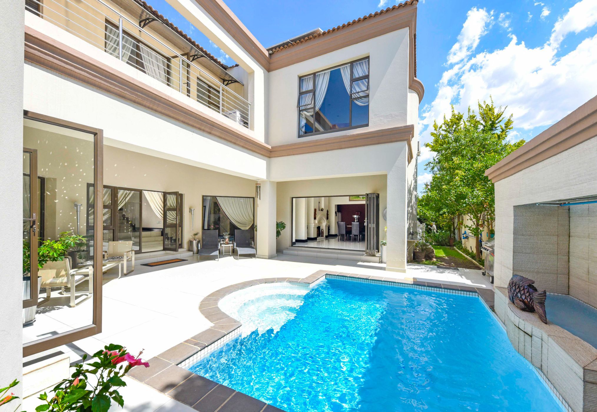 5 bedroom house for sale in Dainfern Golf Estate