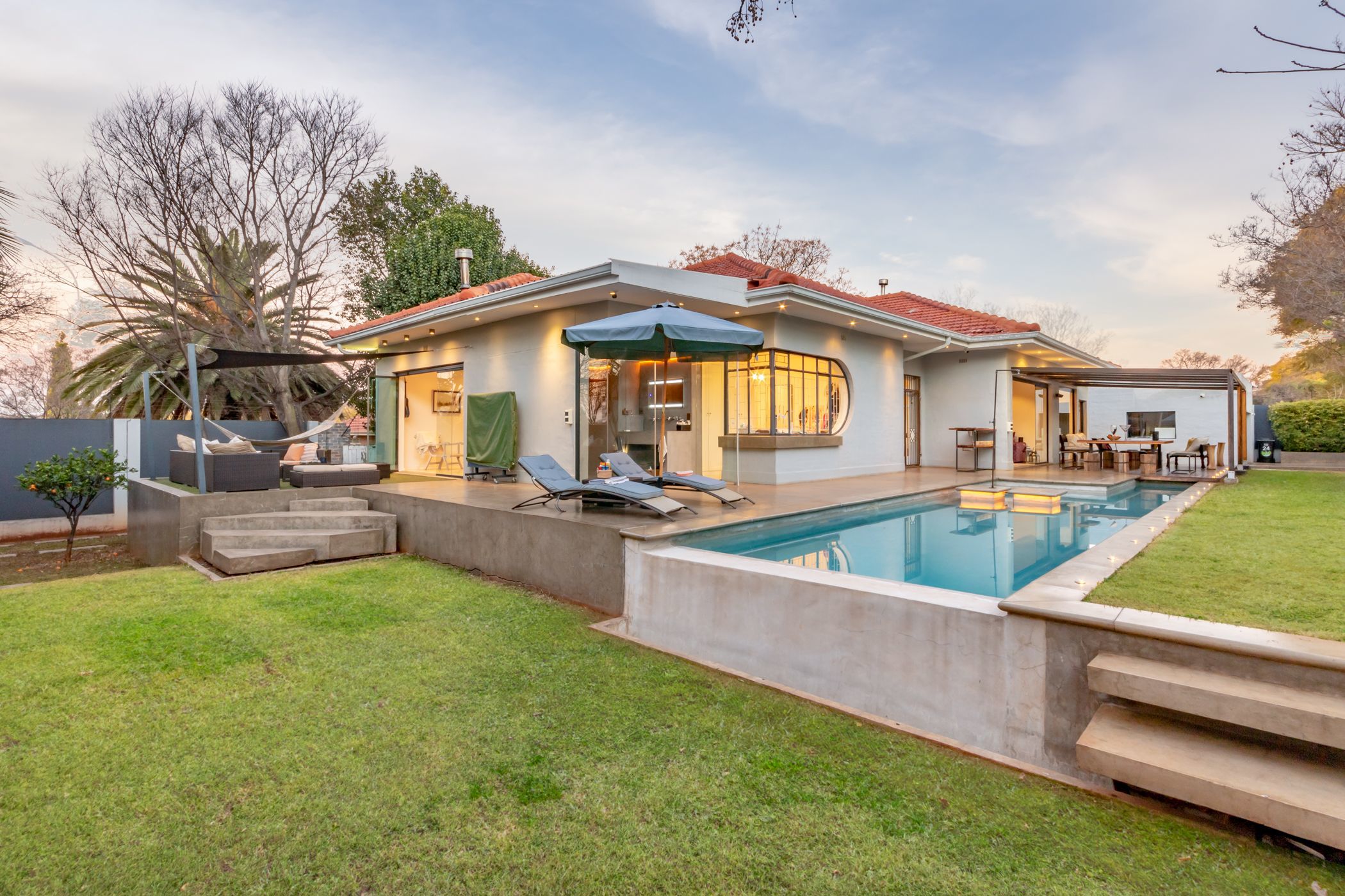 3 bedroom house for sale in Greenside (Johannesburg)