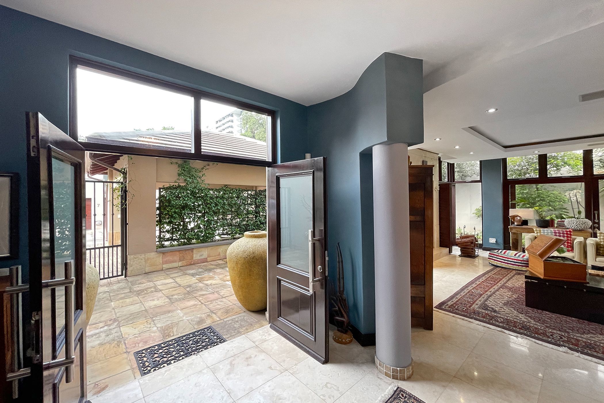 4 Bedroom Cluster House For Sale Hyde Park (Sandton) HP1602783