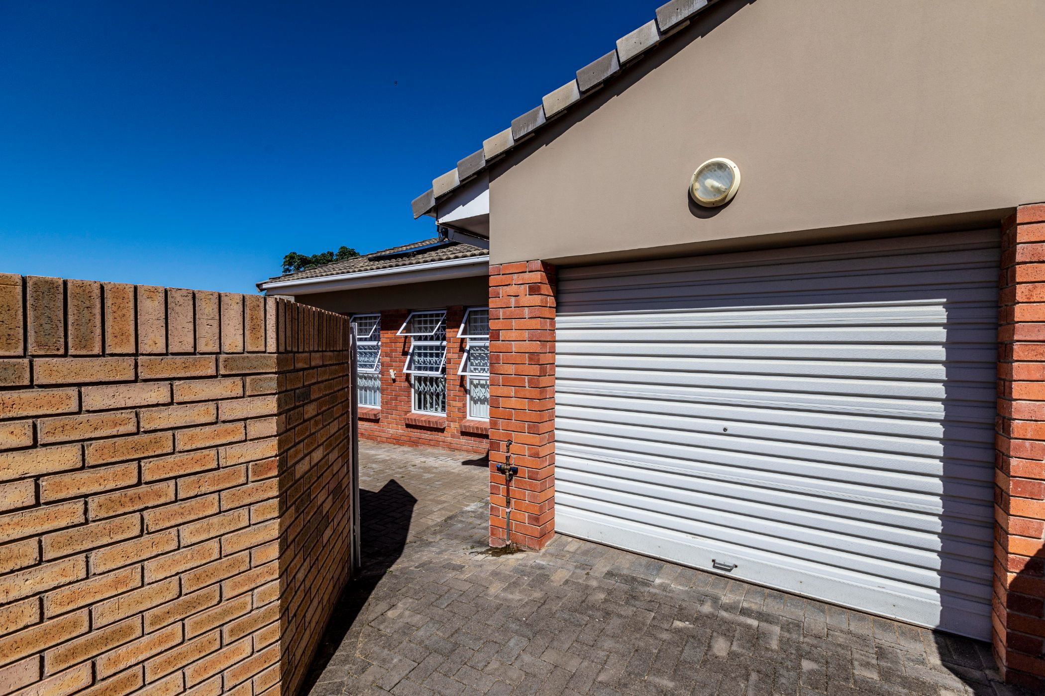 3 Bedroom Townhouse For Sale Beacon Bay 1ET1604092 Pam Golding Properties