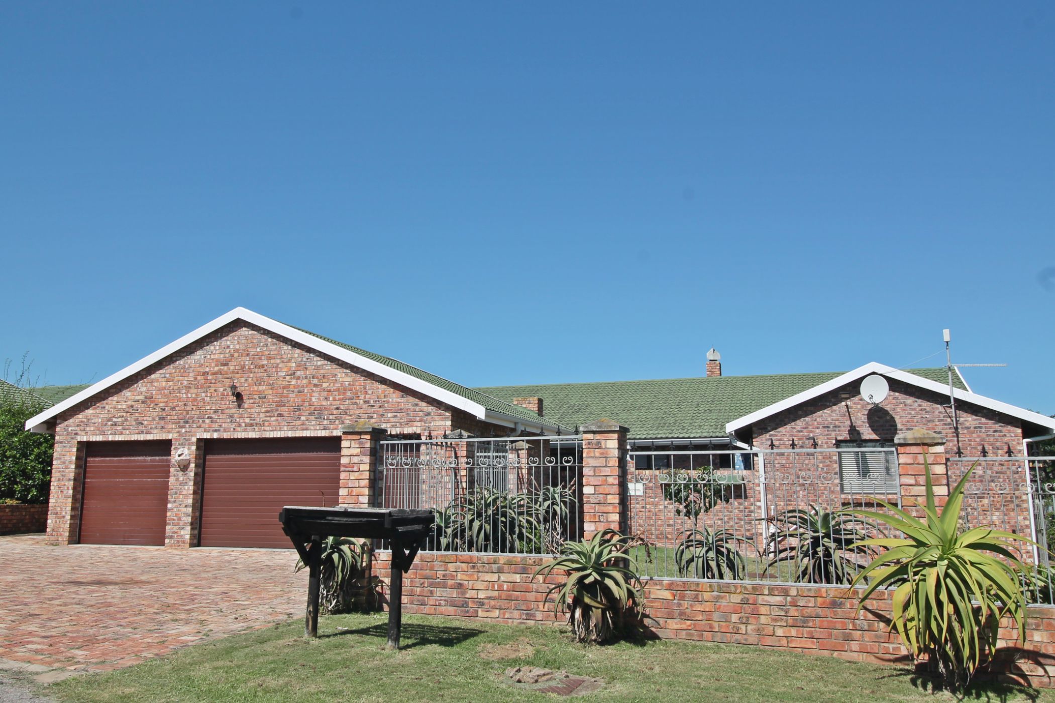 6 Bedroom House For Sale Seafield (Kleinemonde) 1PF1603982 Pam