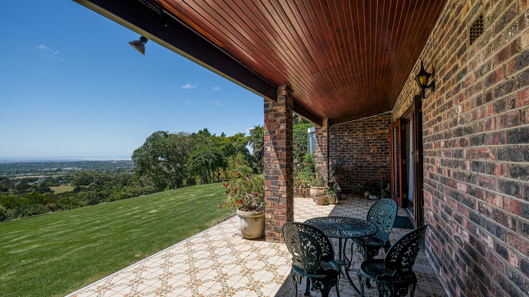 6 Bedroom House For Sale 1PLZ1603229 Pam Golding