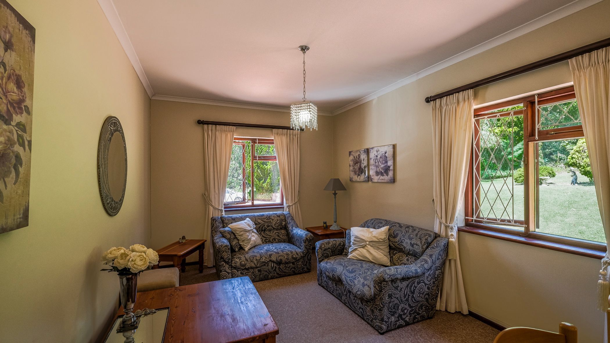 6 Bedroom House For Sale 1PLZ1603229 Pam Golding