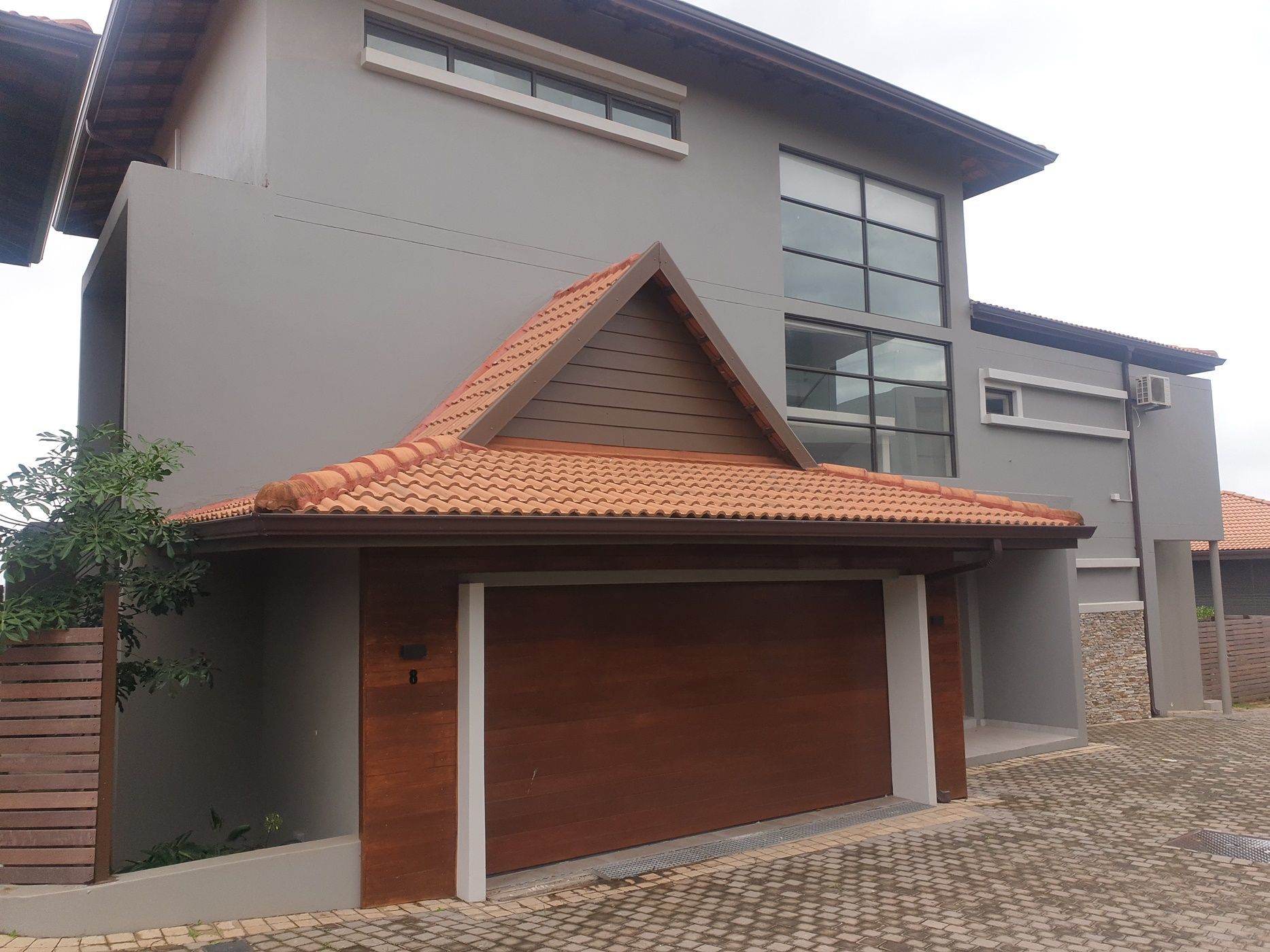 6 bedroom house for sale in Izinga