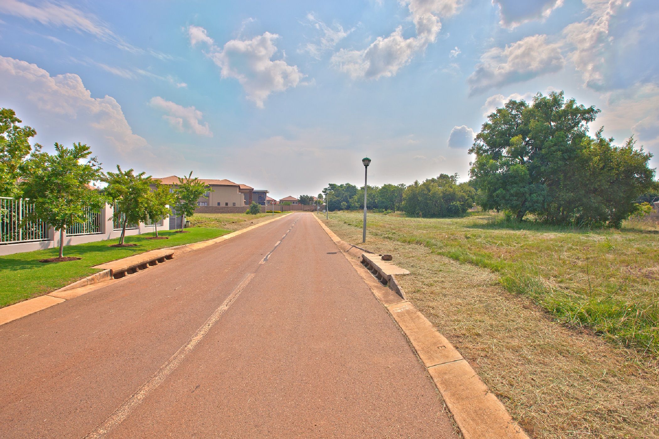 933 m2 Residential Vacant Land For Sale Silver Woods PT1604185