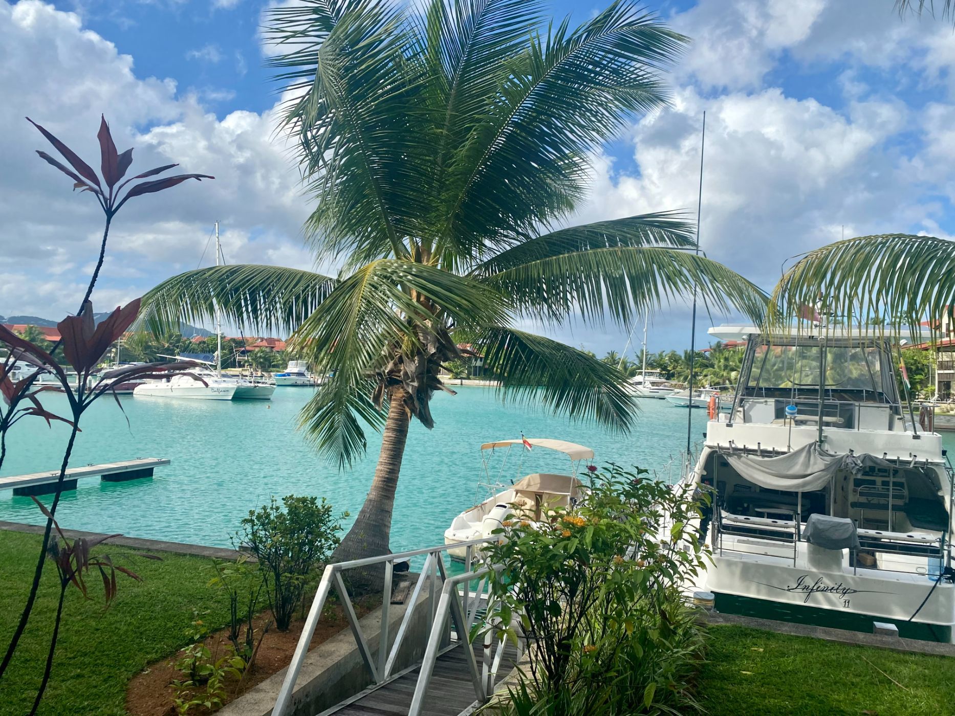 1 Bedroom Apartment For Sale Eden Island (Seychelles) SR1602035