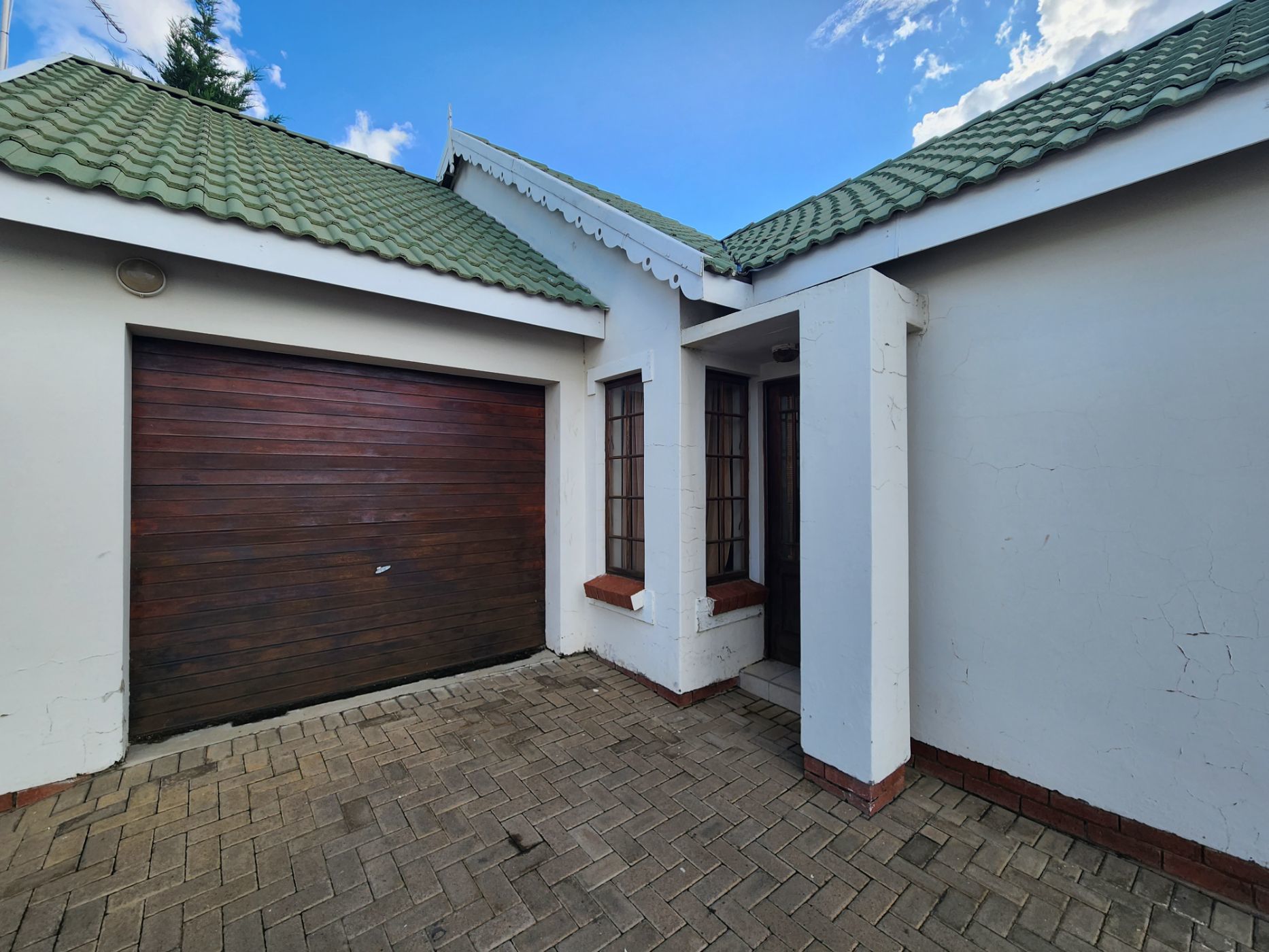 3 Bedroom Townhouse For Sale Bayswater 1BX1603800 Pam Golding