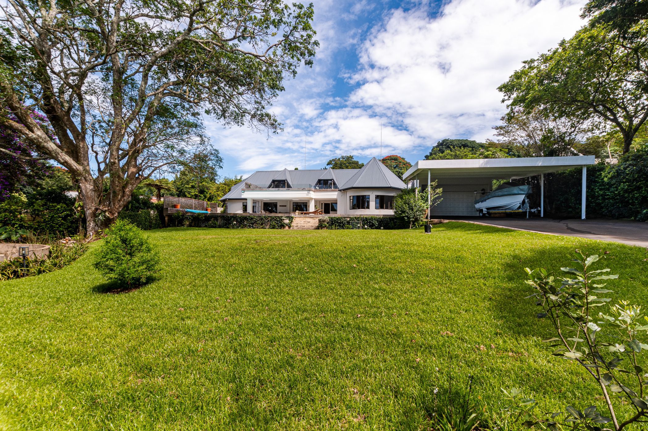 4 Bedroom House For Sale Winston Park 1KF1601559 Pam Golding