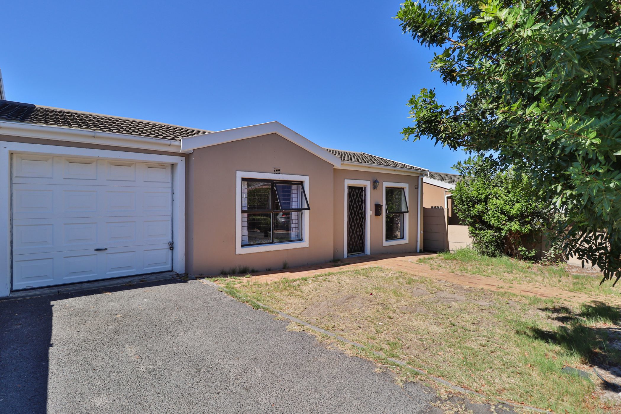 2 Bedroom House For Sale Protea Village 1BC1604099 Pam Golding