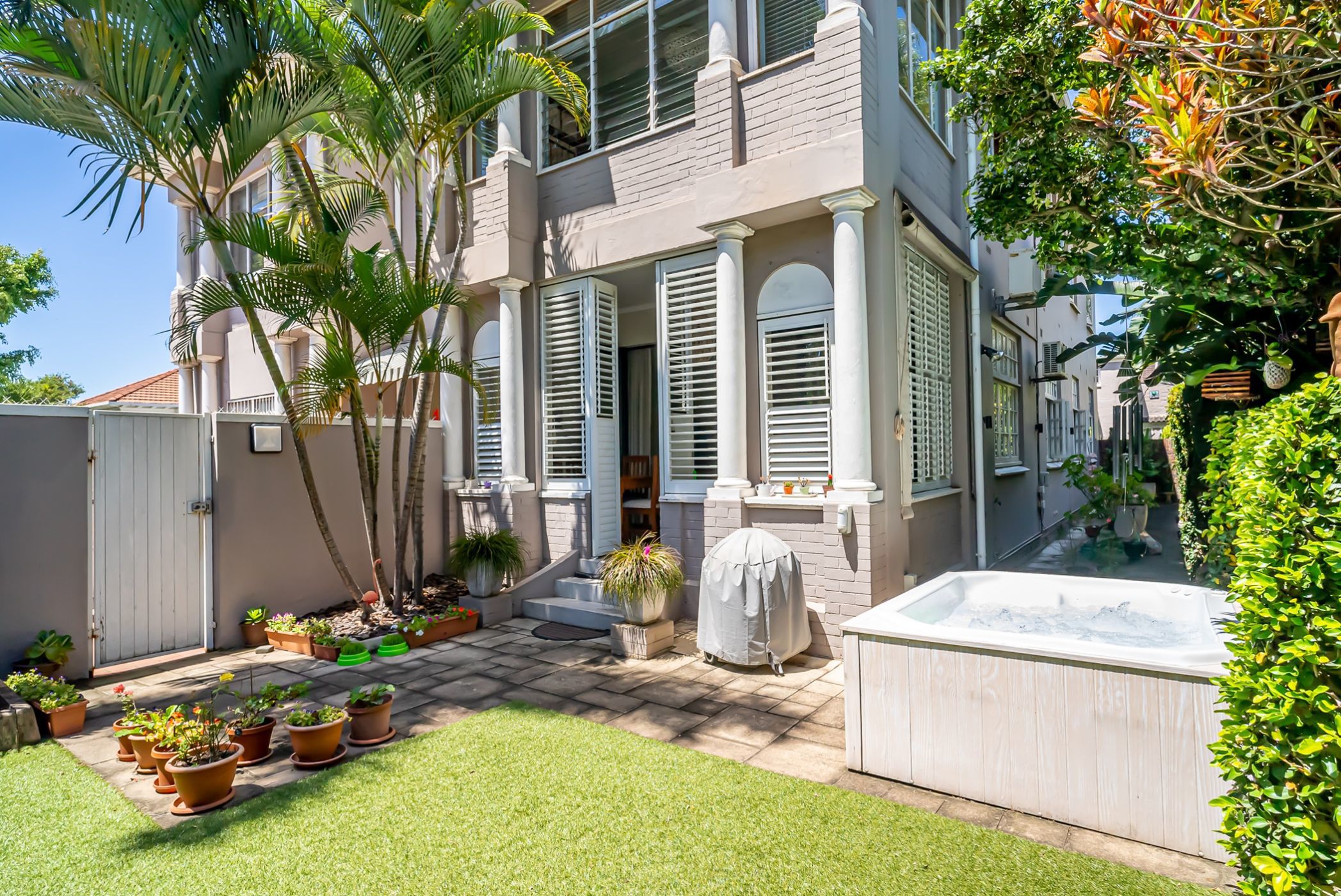 2 Bedroom Townhouse For Sale Essenwood 1DA1602455 Pam Golding