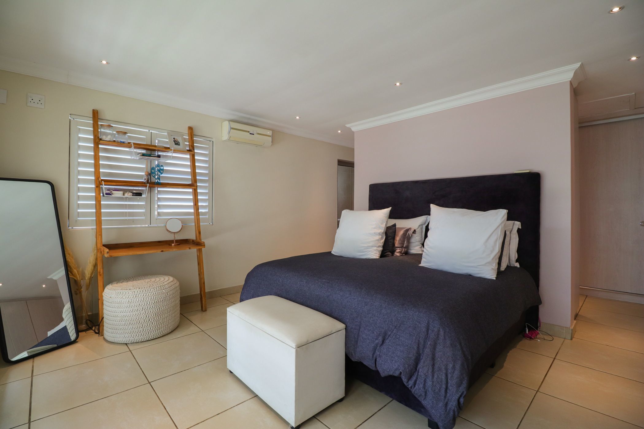 6 Bedroom Singlestorey House For Sale Protea Heights 1BC1603785