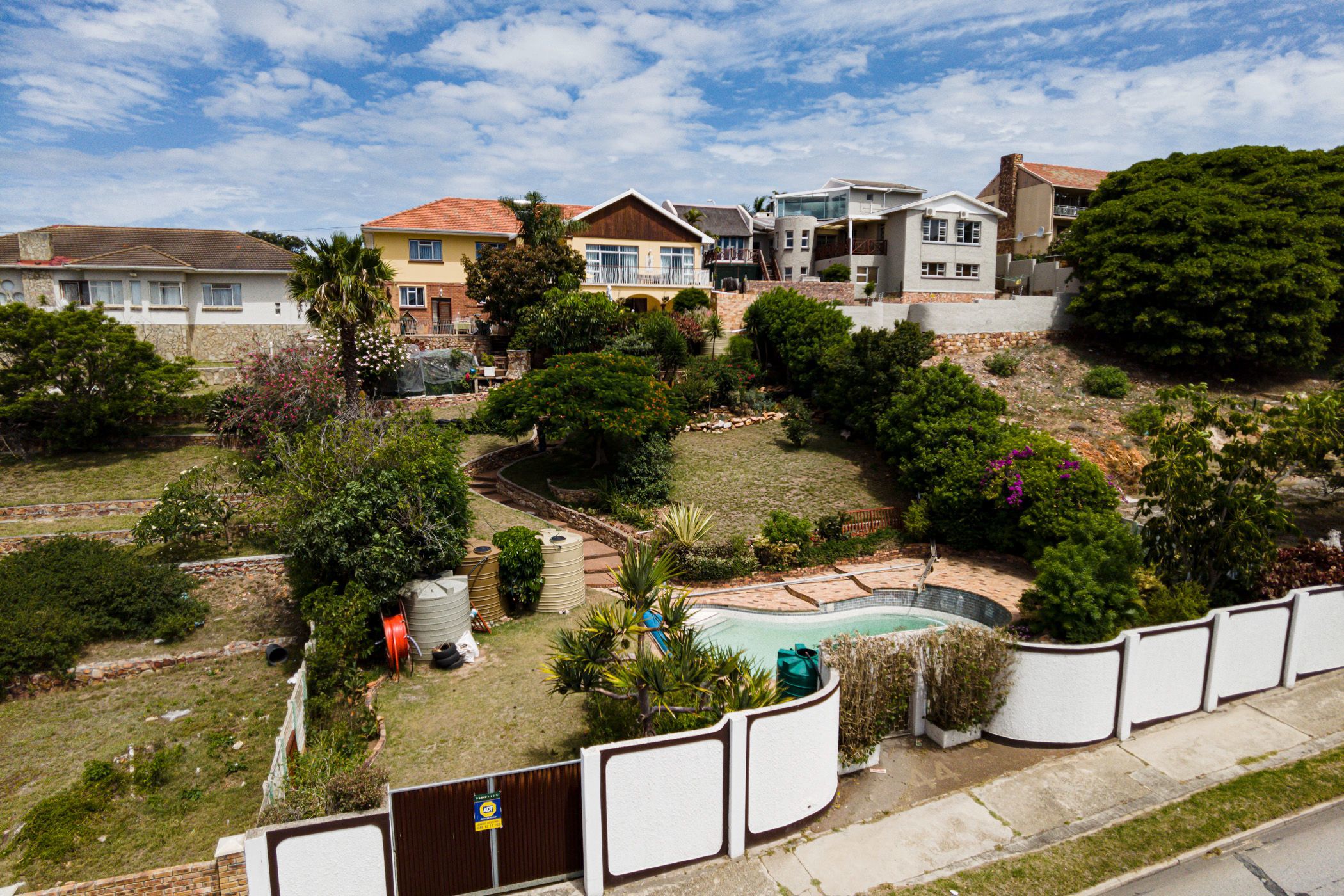 5 Bedroom House For Sale Mount Croix 1PLZ1600359 Pam Golding