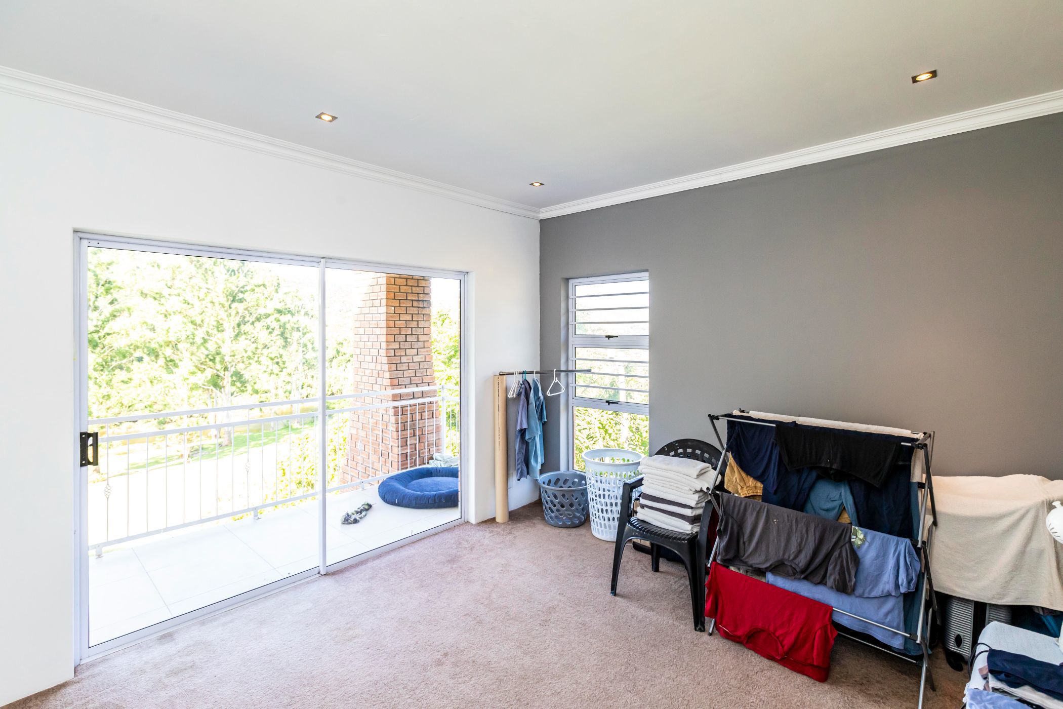 9 Bedroom House For Sale Dorchester Heights 1ET1603330 Pam