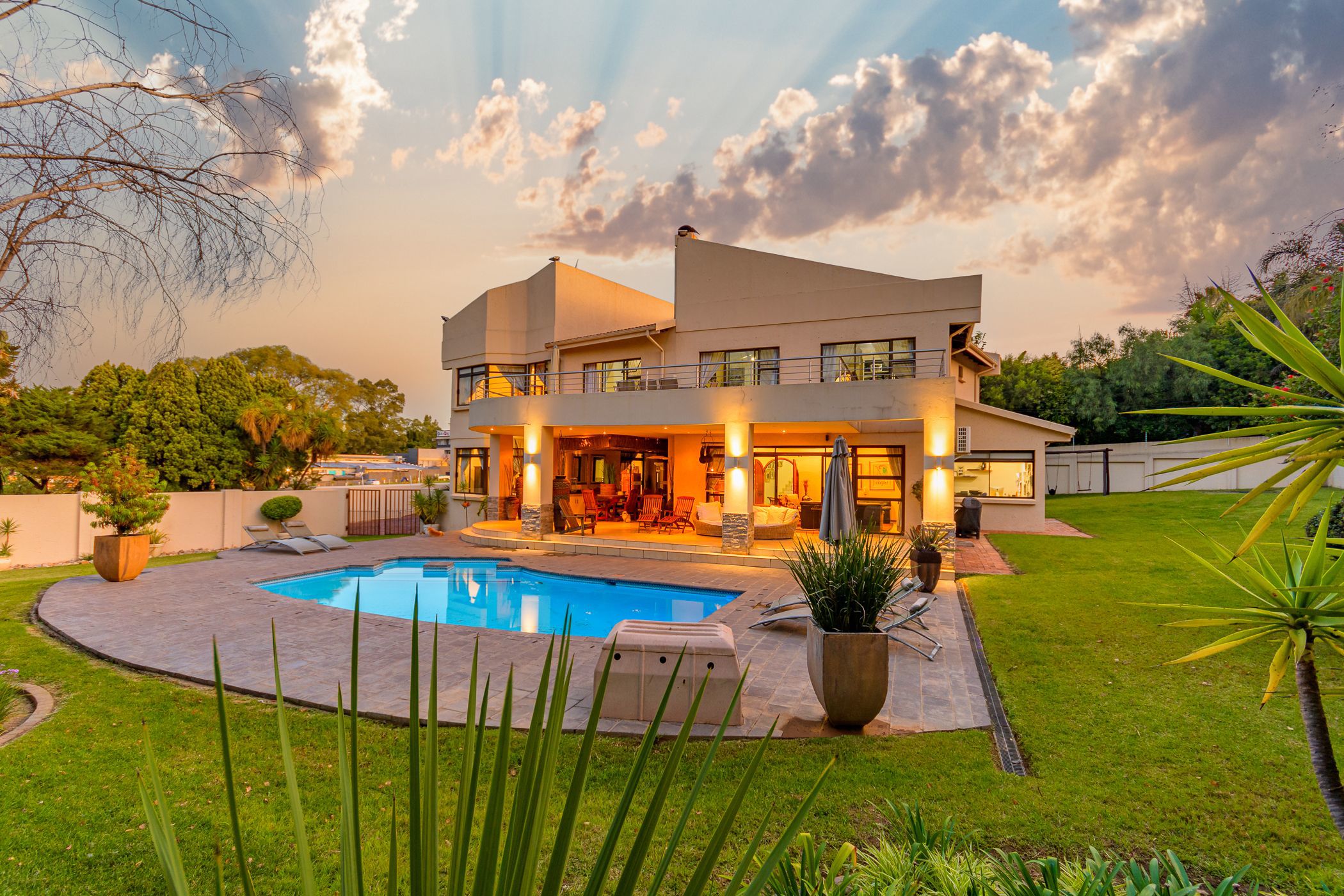 4 Bedroom Doublestorey House For Sale Senderwood BED1614924 Pam