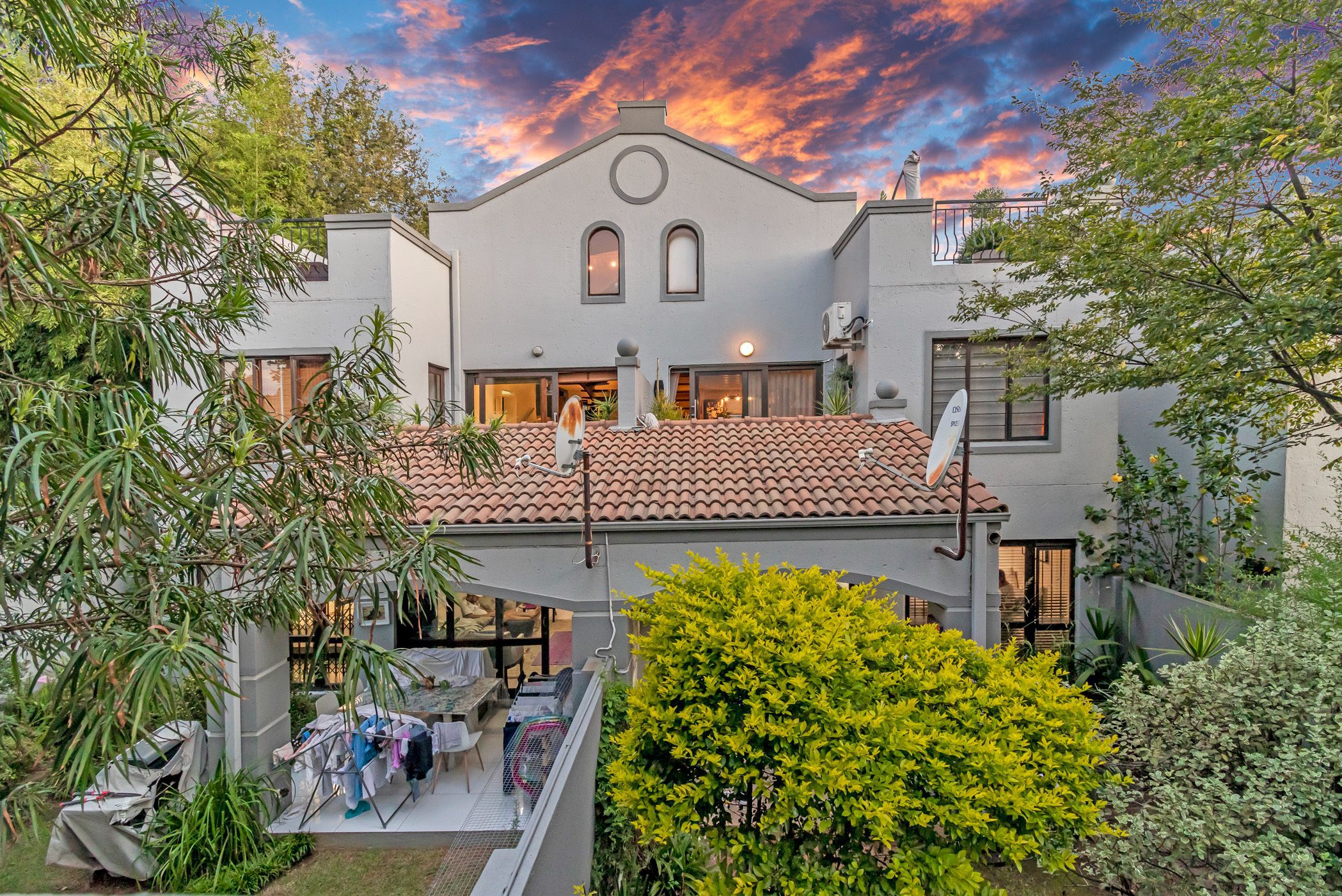 2 Bedroom Apartment For Sale Waverley (Johannesburg) HP1605330