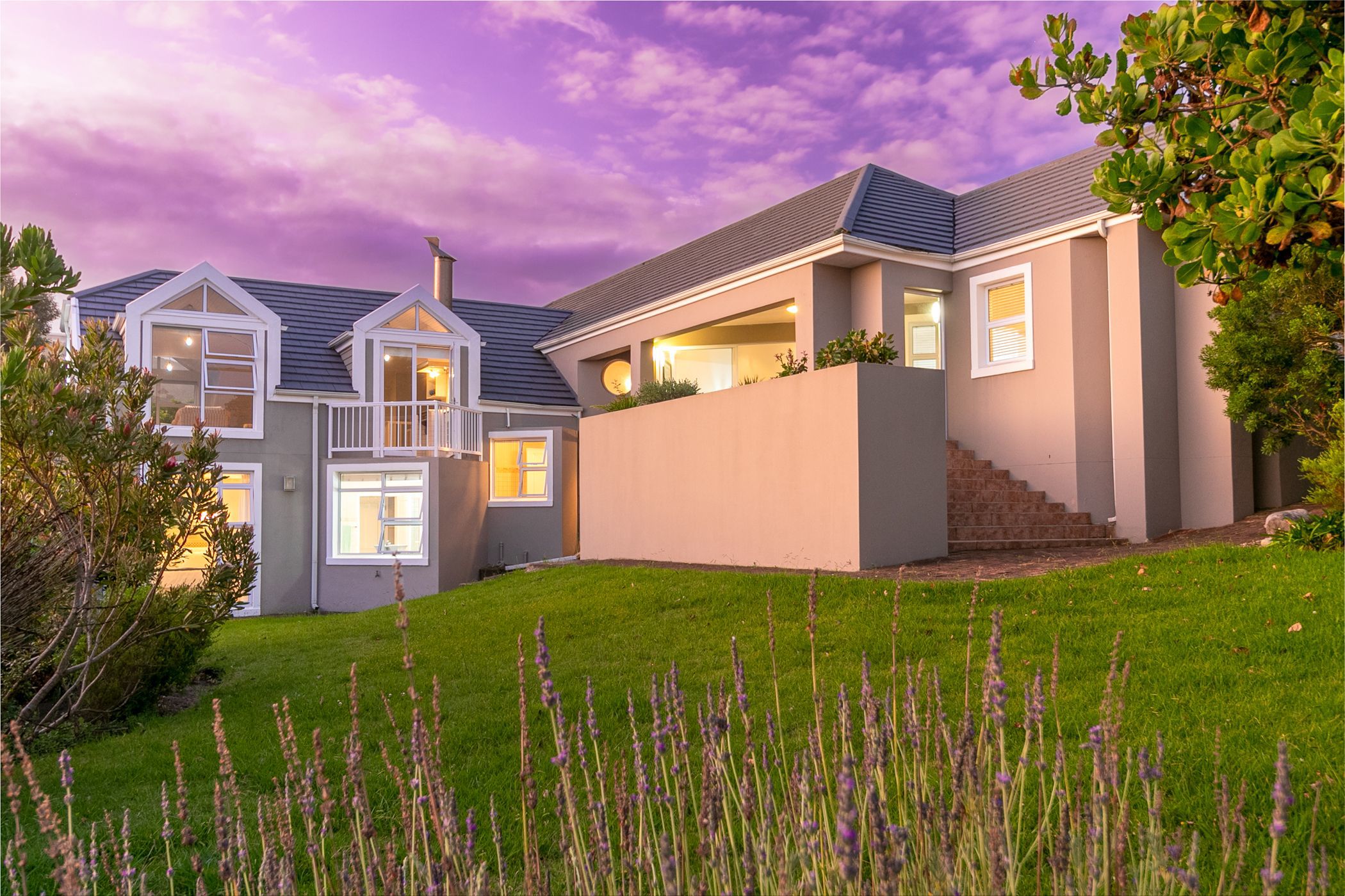 4 Bedroom Doublestorey House For Sale Pezula Golf Estate