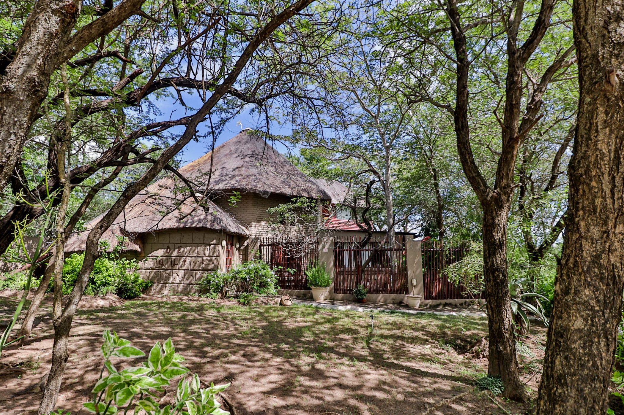 5 Bedroom House For Sale Marloth Park 1NK1600587 Pam Golding