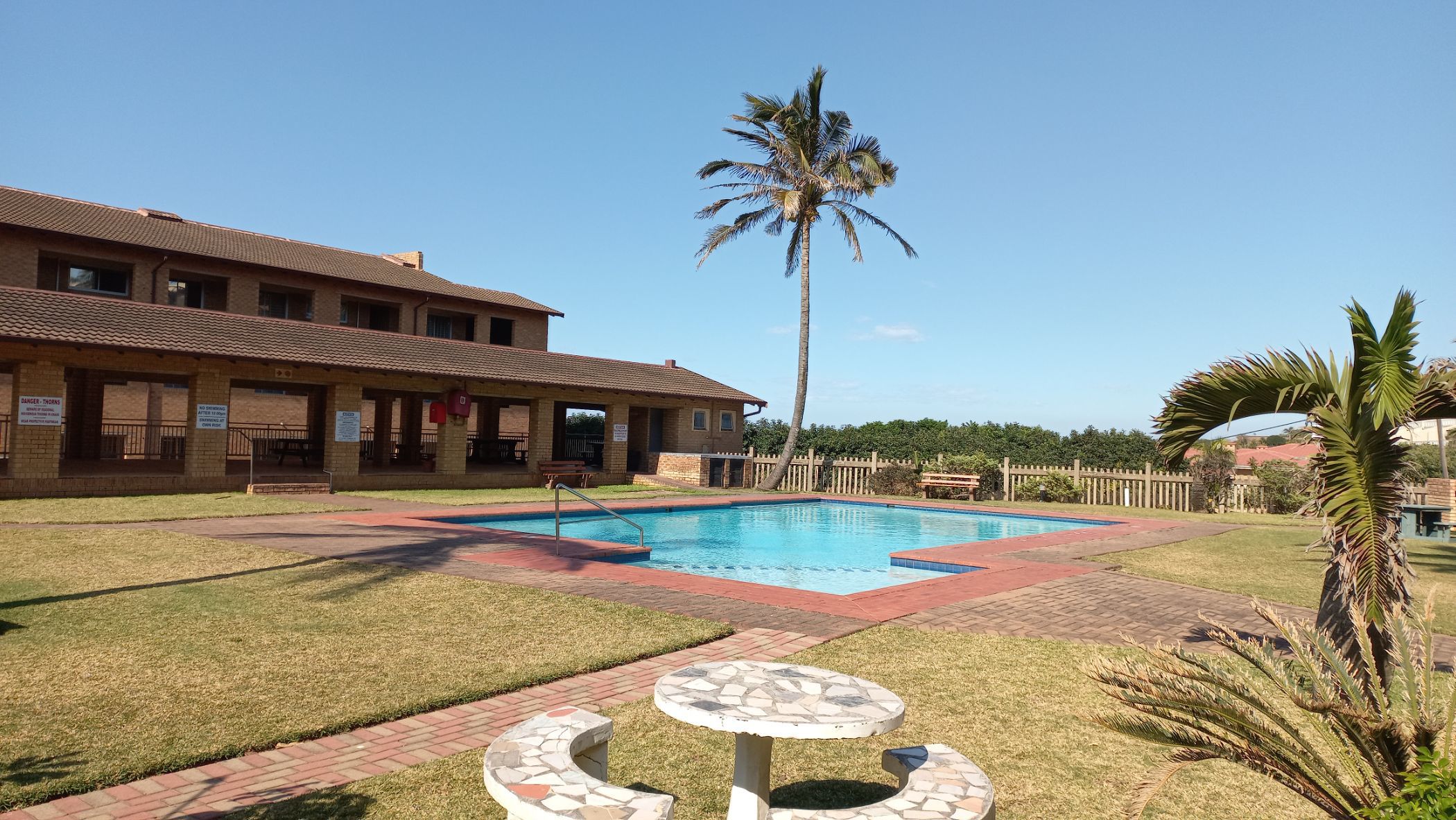 4 Bedroom Apartment For Sale Winklespruit 1WB1607376 Pam Golding