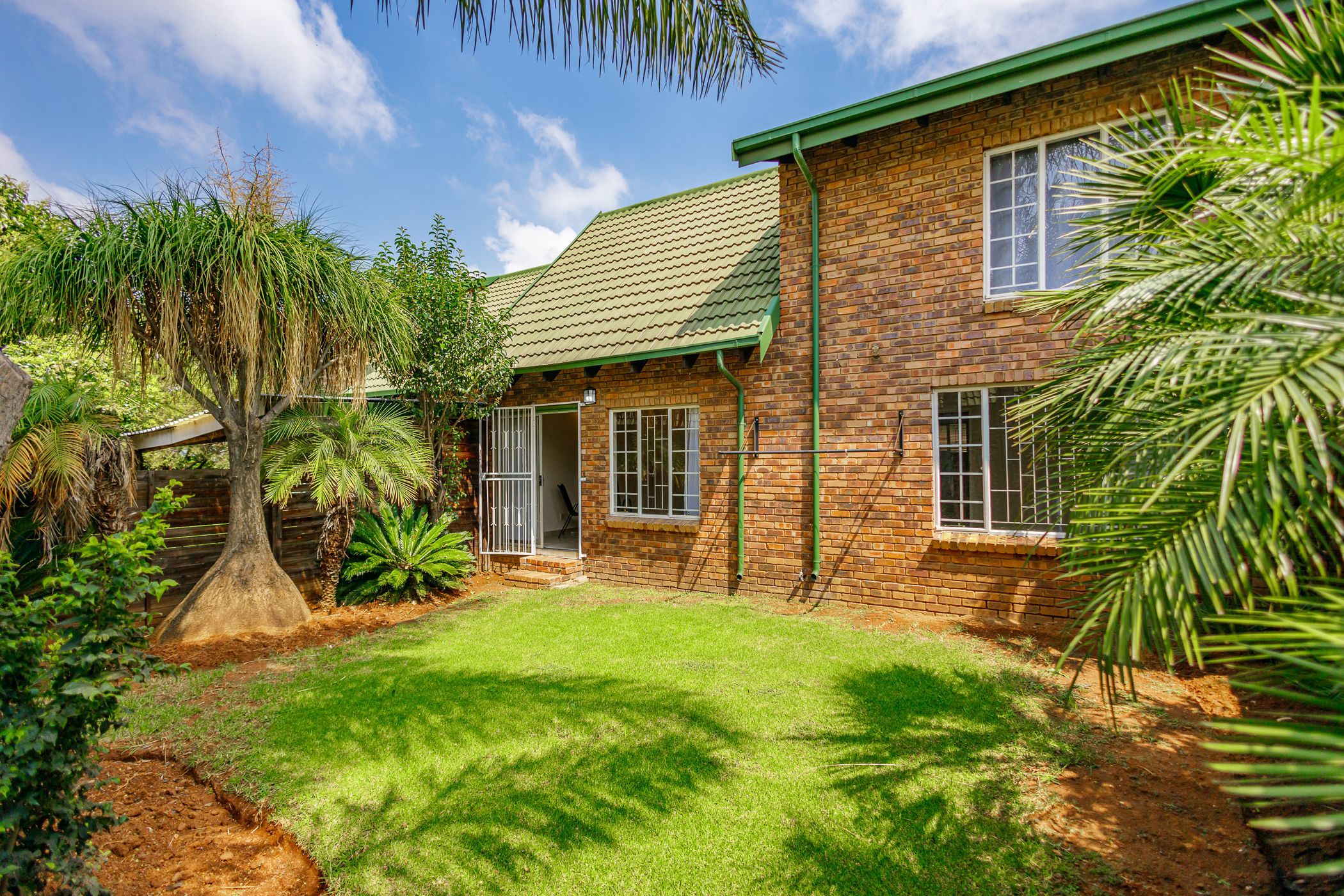 3 Bedroom Townhouse For Sale Glen Marais KTP1608453 Pam Golding