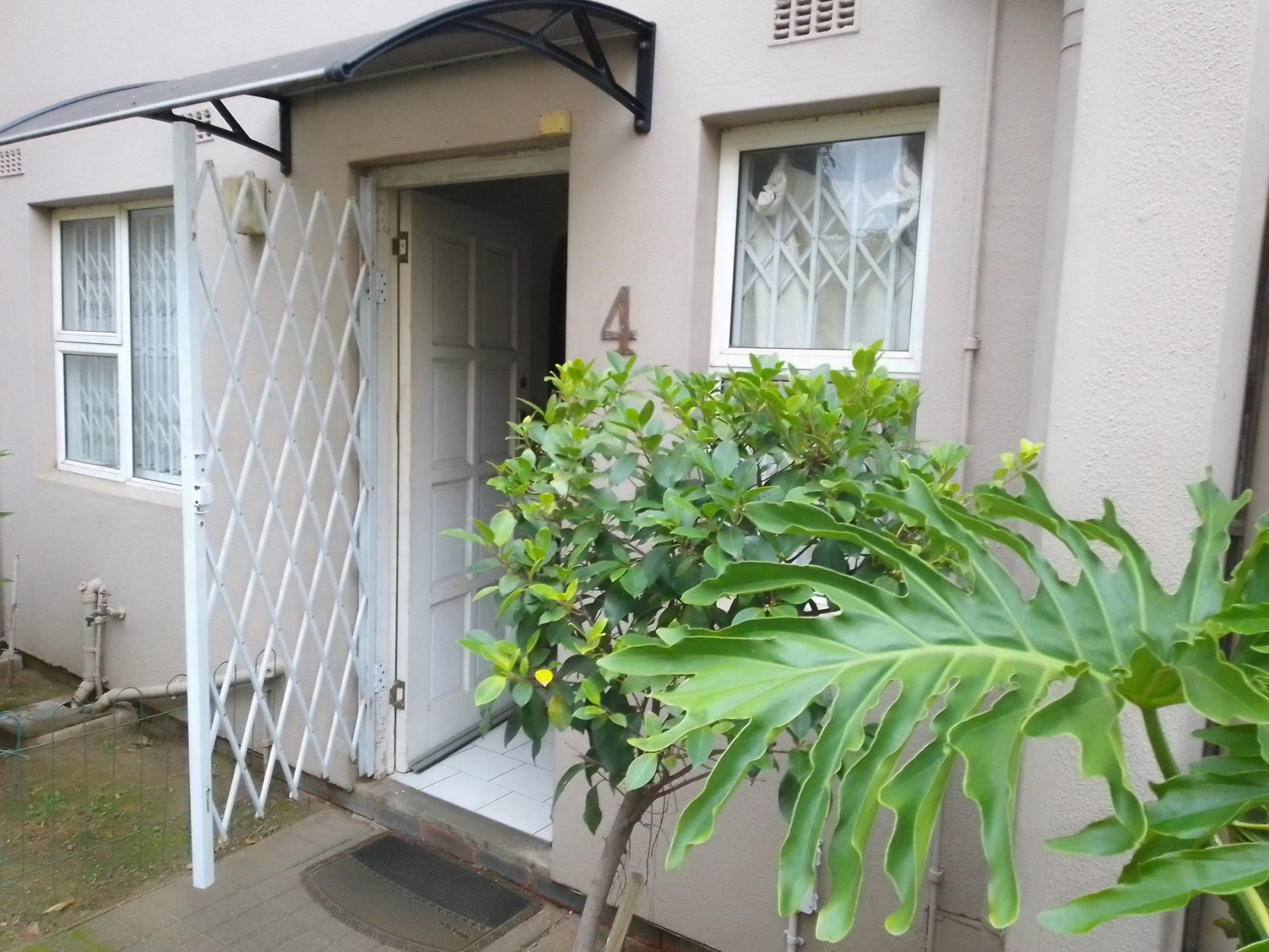 2 Bedroom Townhouse For Sale Glenwood (Durban) 1DA1607026 Pam