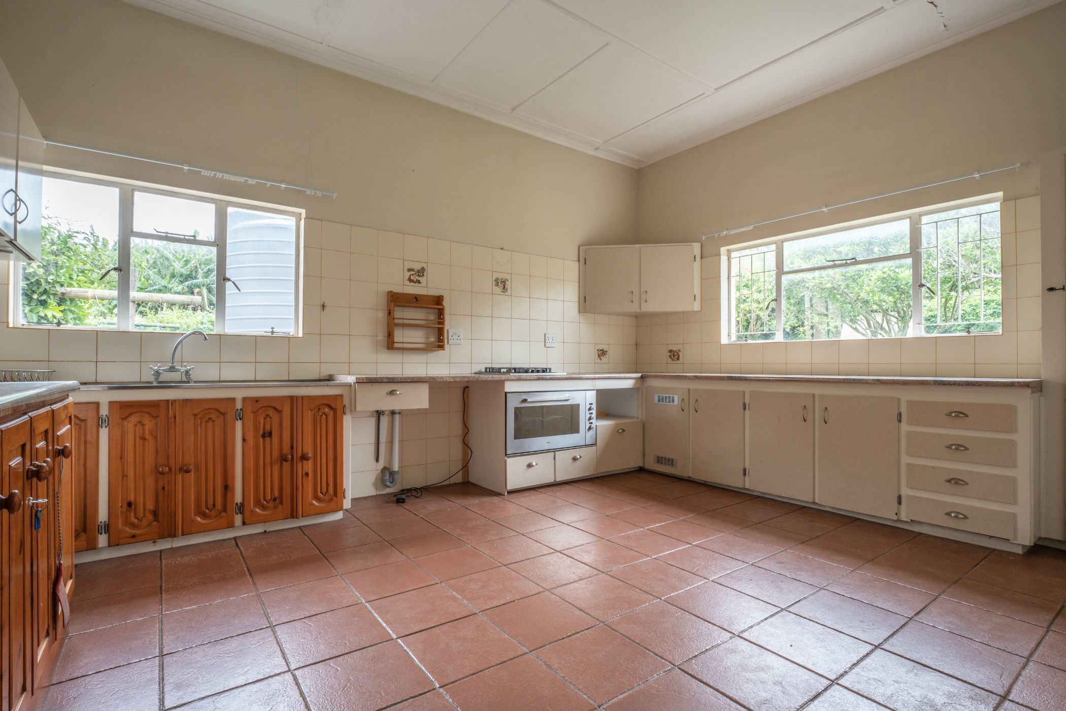 5 Bedroom House For Sale East Bank 1PF1607689 Pam Golding Properties