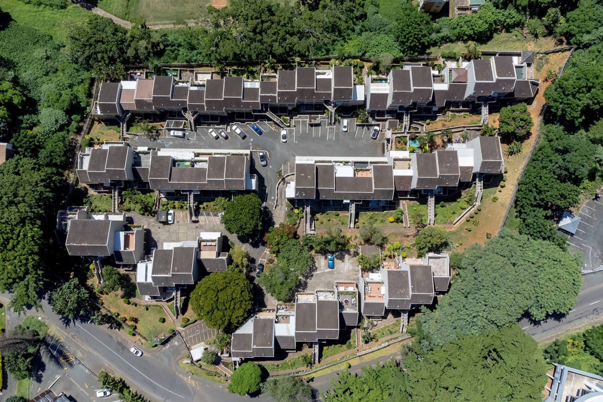 2 Bedroom Apartment For Sale Morningside (Durban) 1DA1606239 Pam Golding Properties