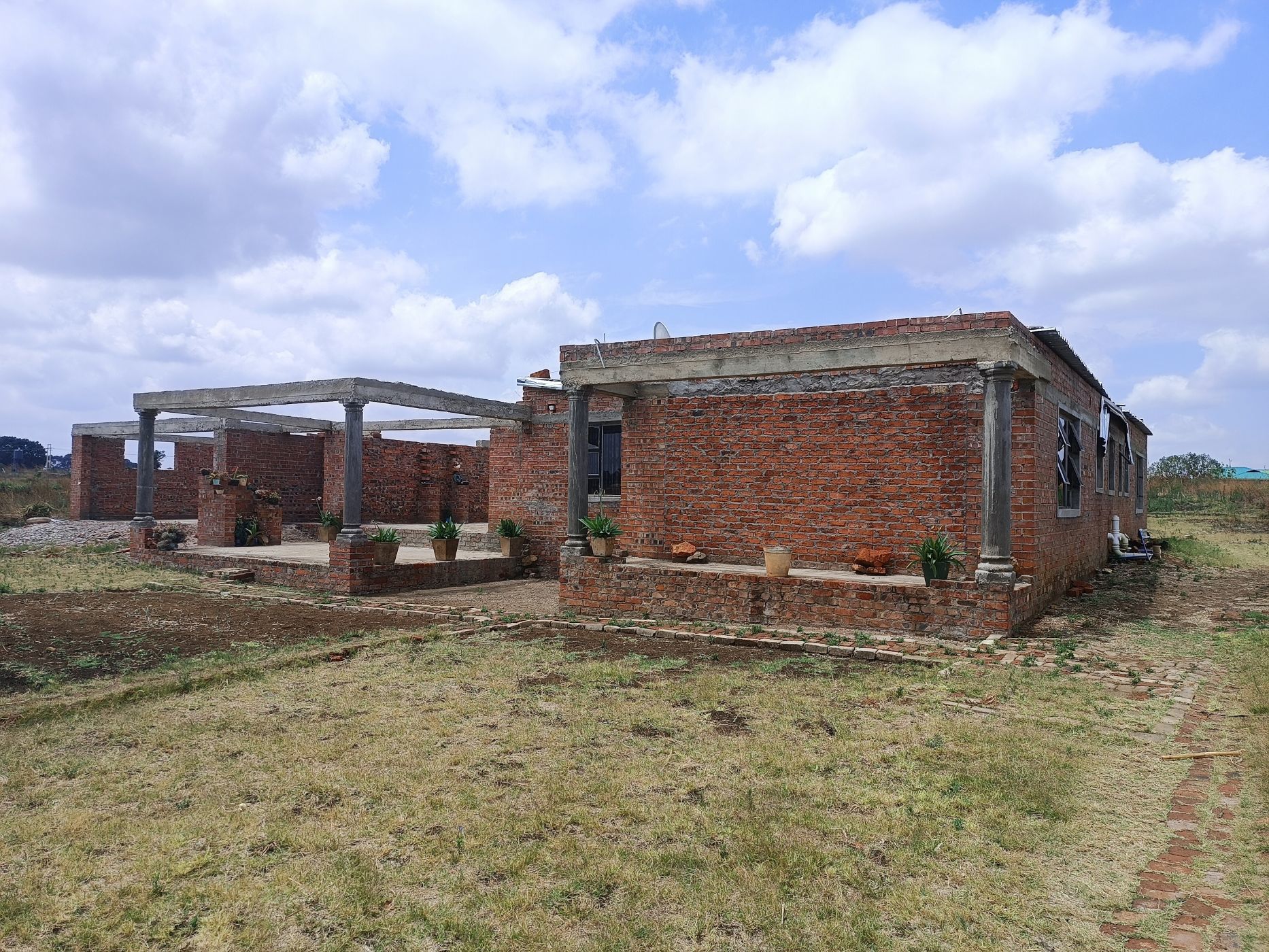 4 Bedroom House For Sale Pomona (Zimbabwe) 3ZB1605103 Pam Golding