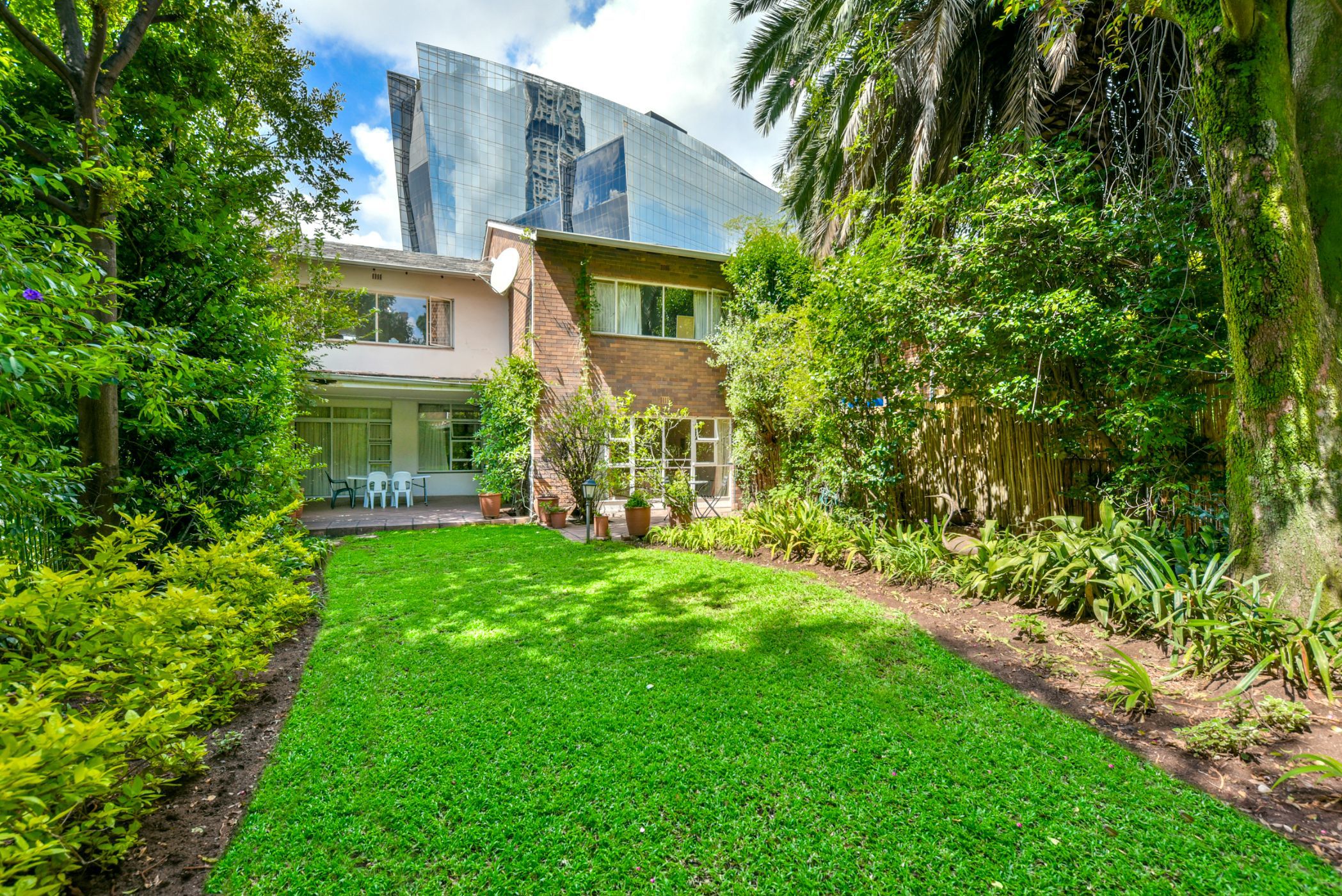 3 Bedroom Townhouse For Sale Sandown (Sandton) HP1605182 Pam