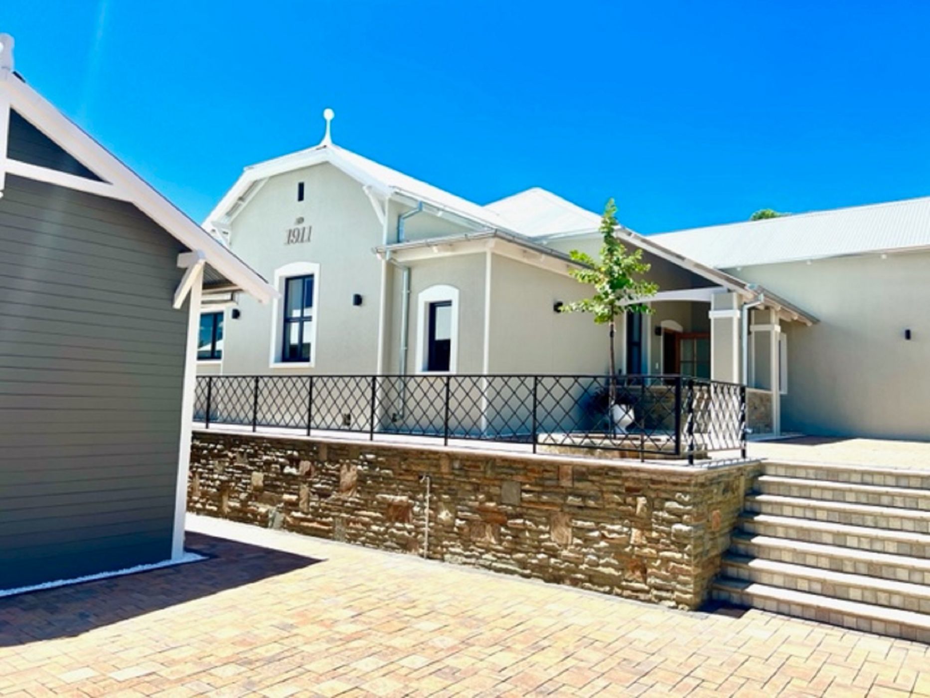 3 Bedroom House For Sale Klein Windhoek (Namibia) 3NM1605509 Pam