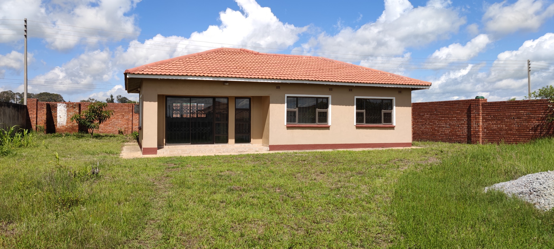 Cottage for sale in Sandton (Zimbabwe)