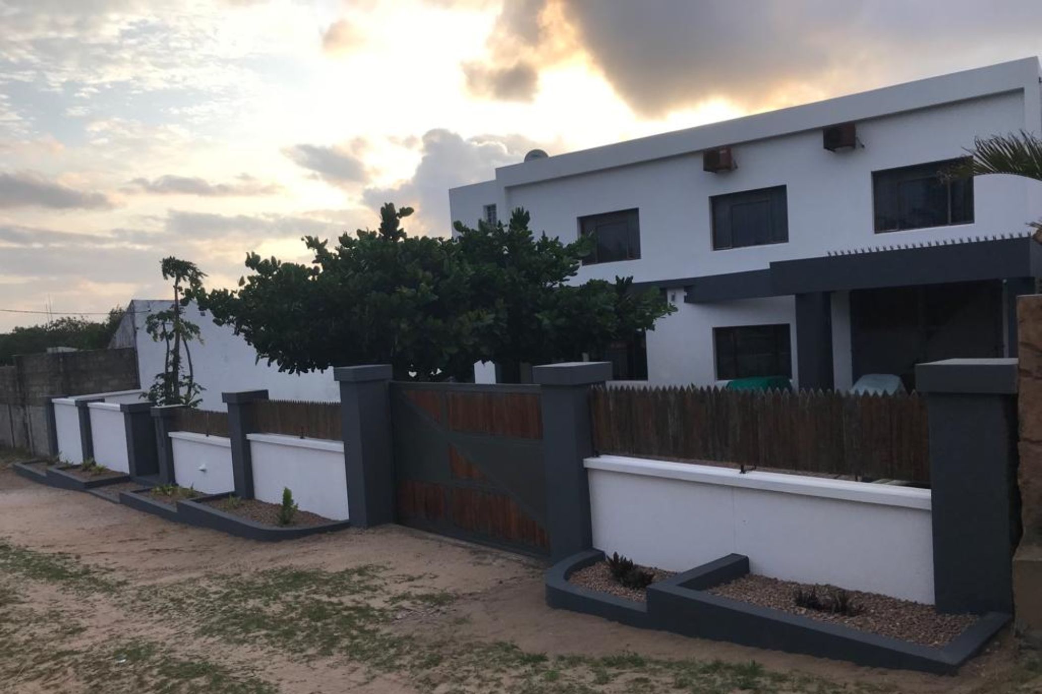 4 bedroom house for sale in Bilene (Mozambique)