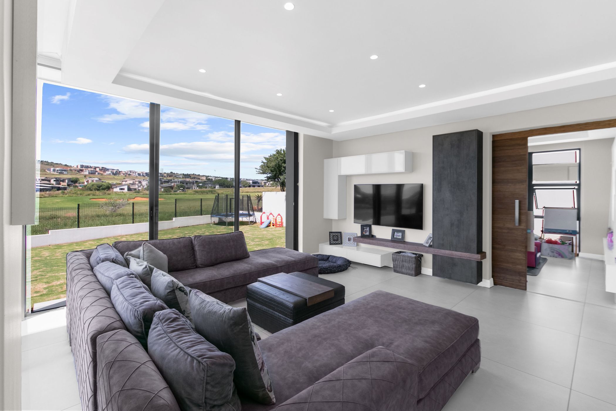 5 Bedroom House For Sale Eye of Africa 1GV1607285 Pam Golding Properties