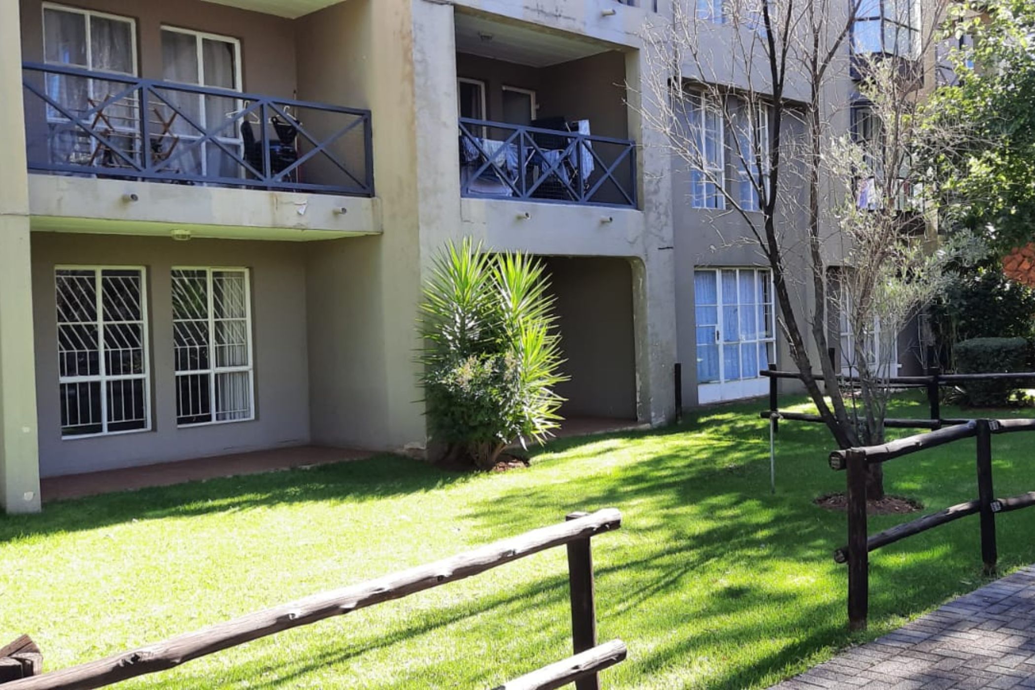 Studio Apartment To Rent Melville (Johannesburg) RAL1606977 Pam