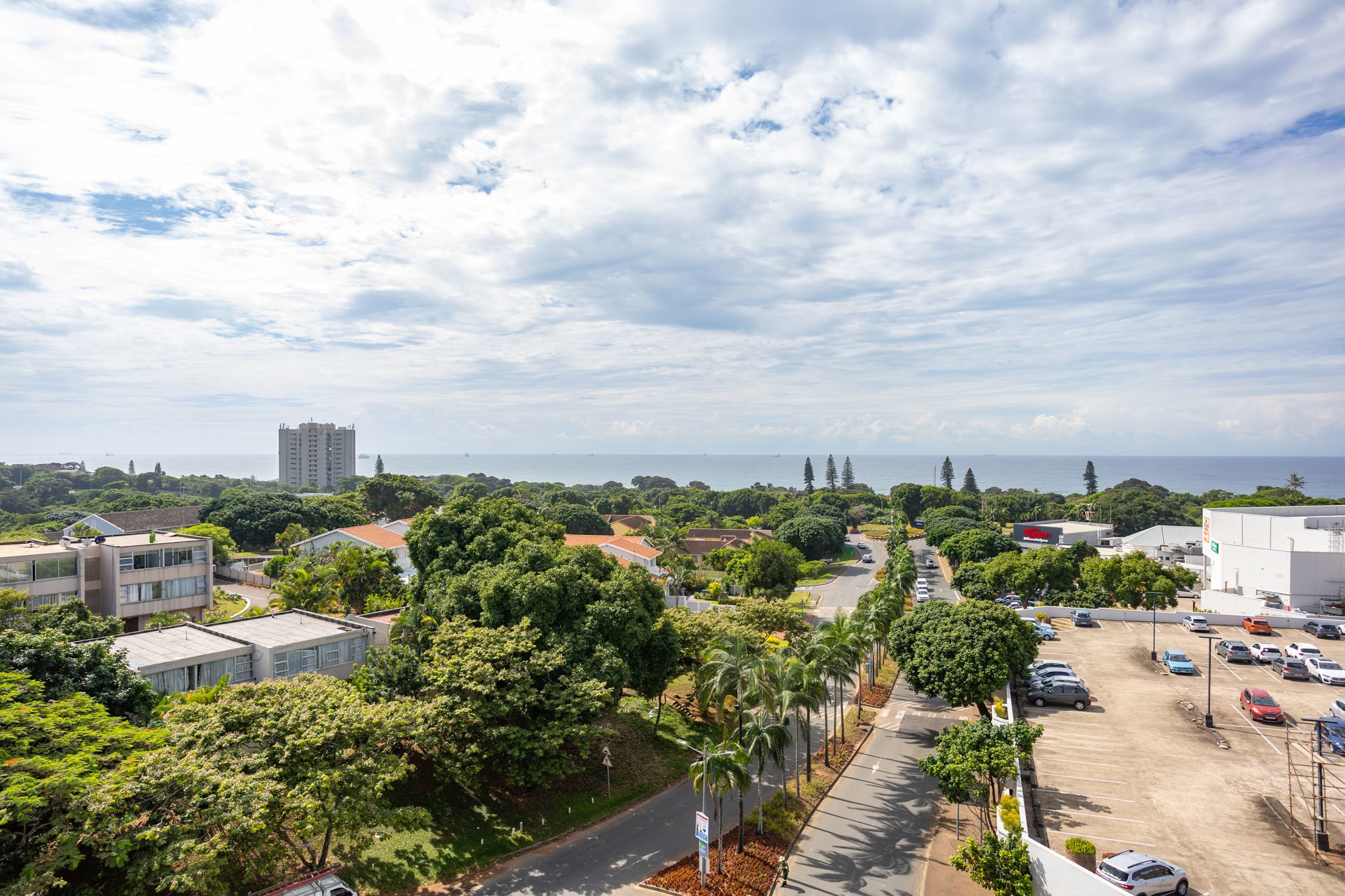 1 Bedroom Apartment For Sale La Lucia 1ND1606987 Pam Golding