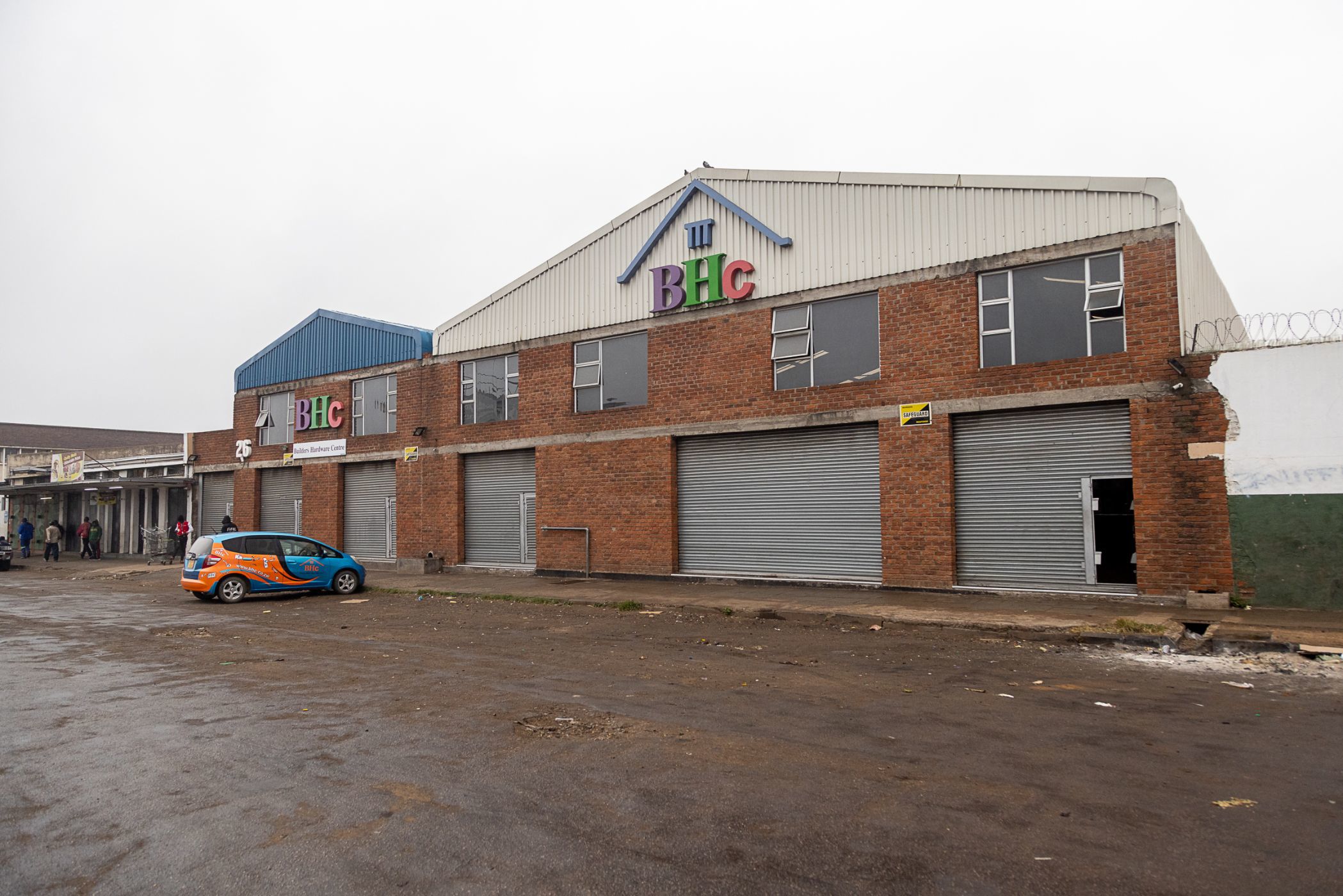 1000 m2 Commercial Building For Sale Harare CBD (Zimbabwe