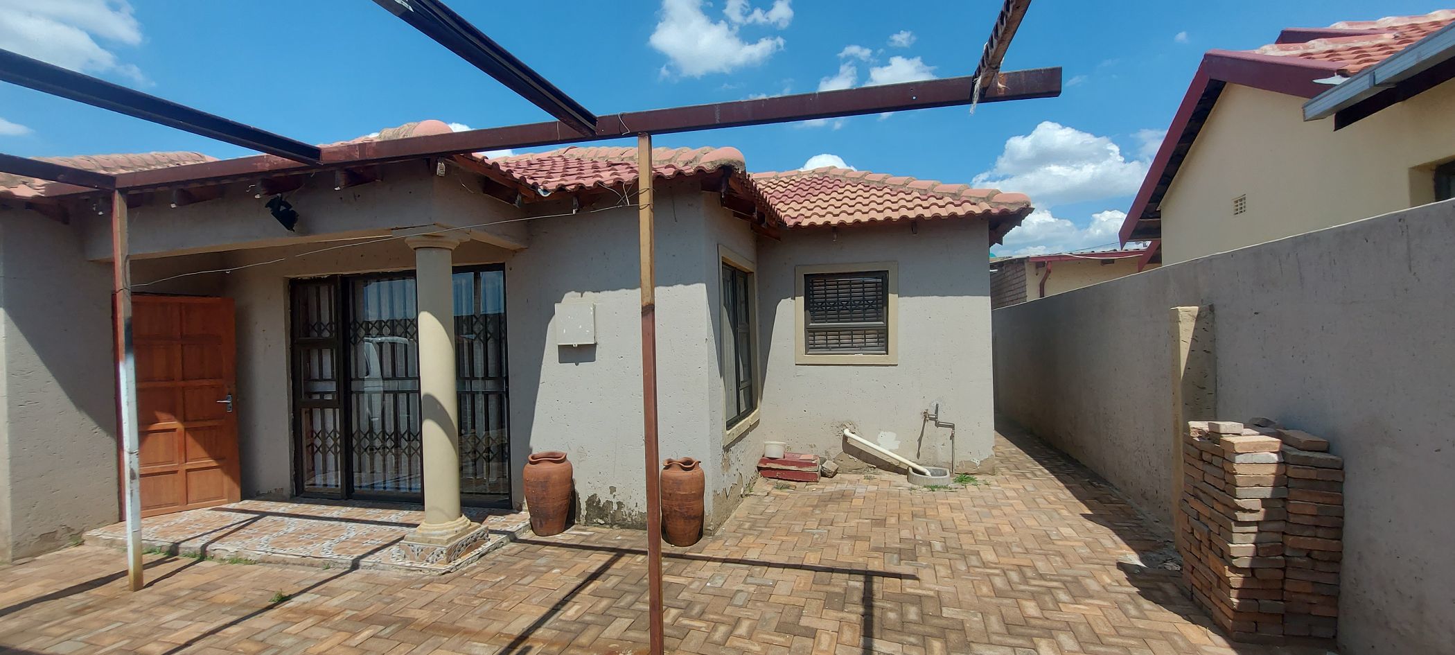 1-bedroom-cottage-to-rent-protea-glen-1rp1608195-pam-golding