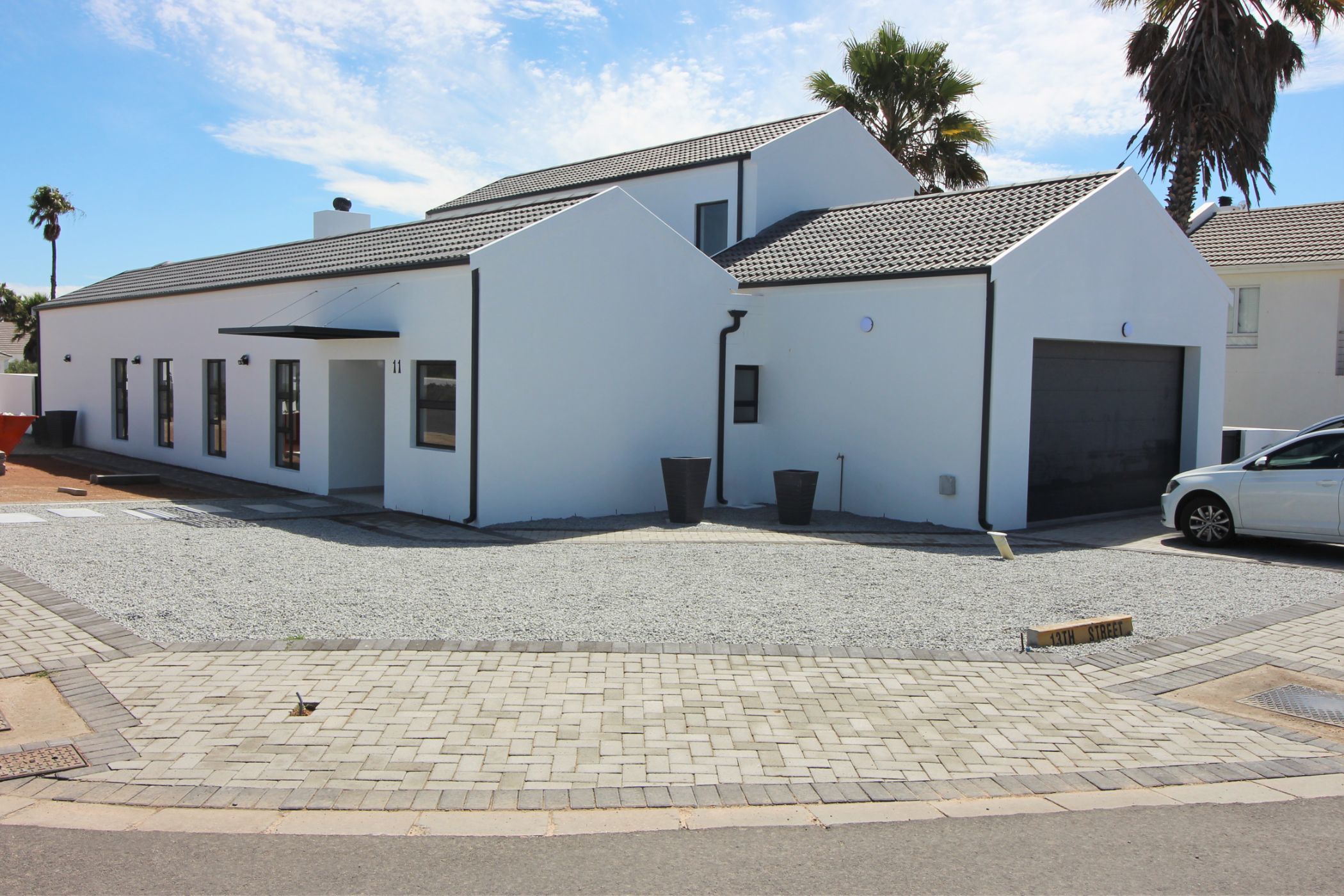 4 Bedroom Doublestorey House For Sale Shelley Point LA1608250