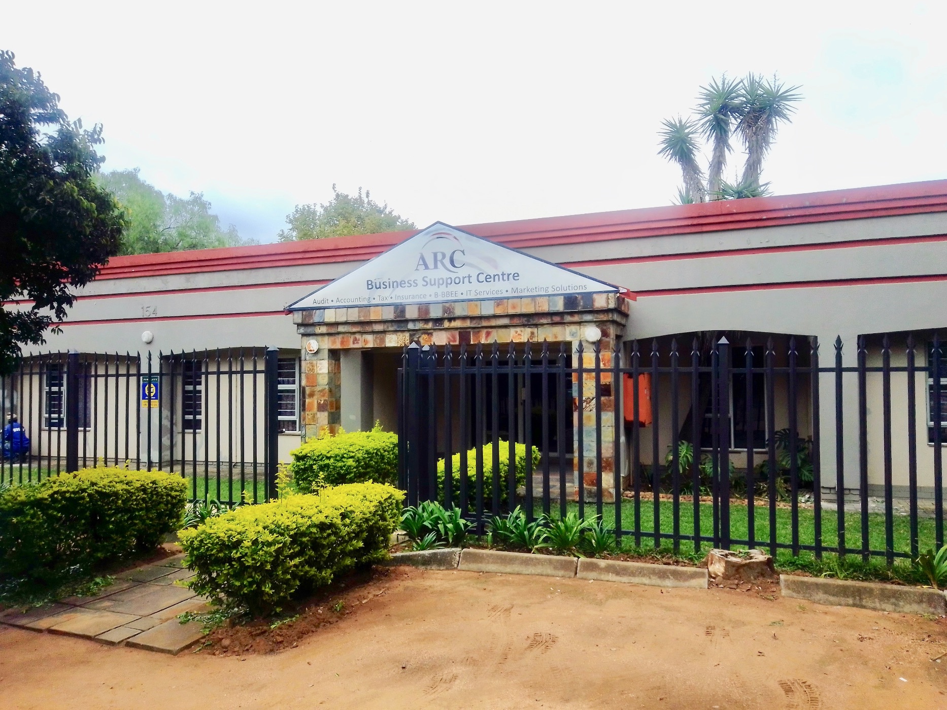 240 m2 Commercial Office To Rent Rustenburg 1RU1608566 Pam